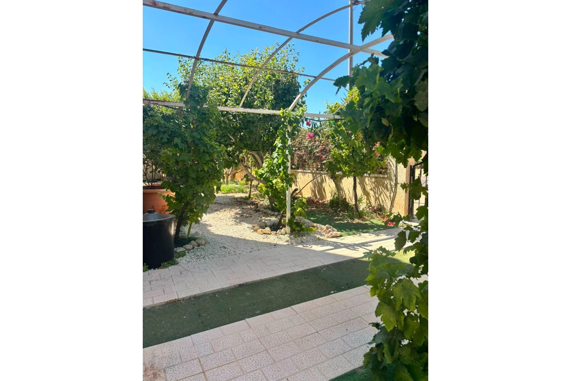 Wiederverkauf - Villa -
Orihuela Costa - Lomas de Cabo Roig