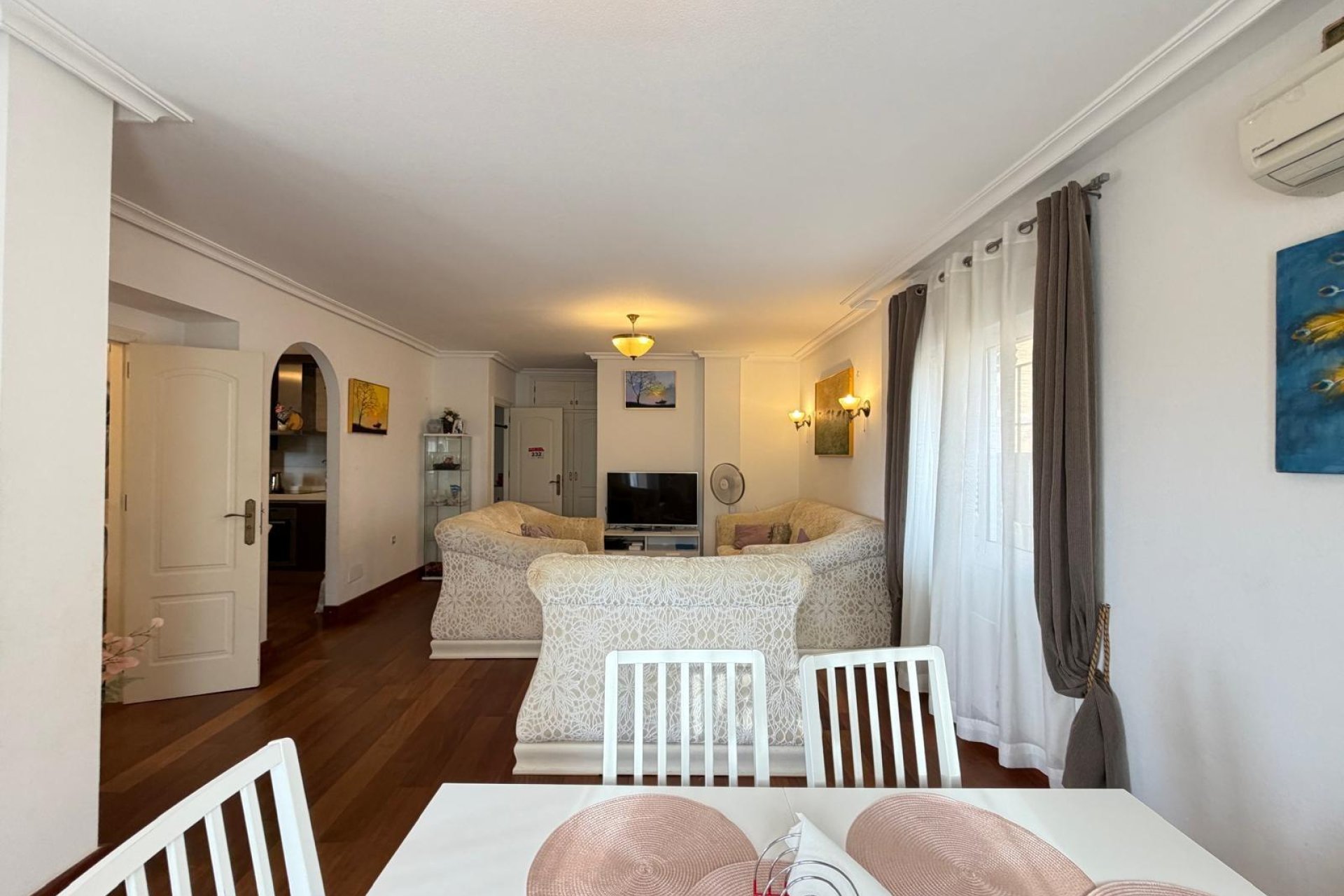 Wiederverkauf - Villa -
Orihuela Costa - Lomas De Don Juan