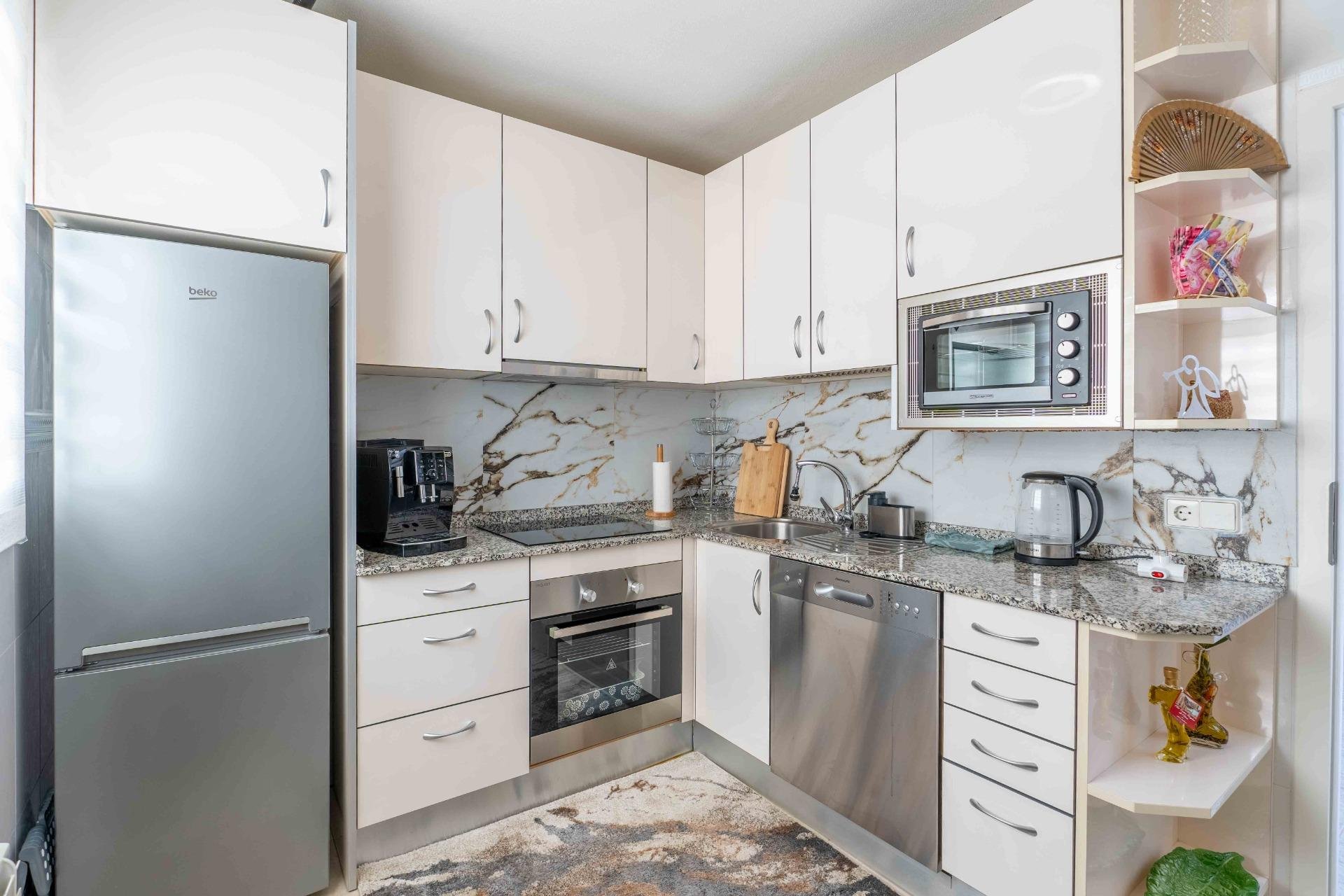 Wiederverkauf - Villa -
Orihuela Costa - Punta Prima