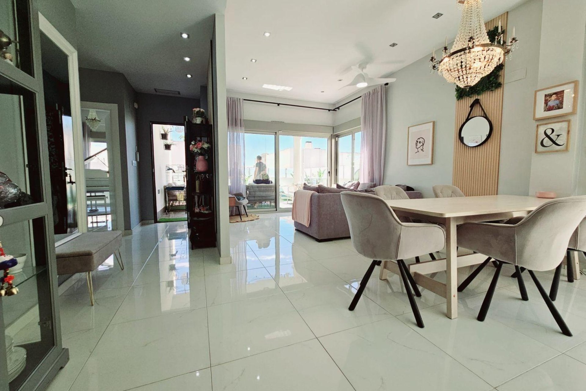 Wiederverkauf - Villa -
Orihuela Costa - Villamartín-las Filipinas