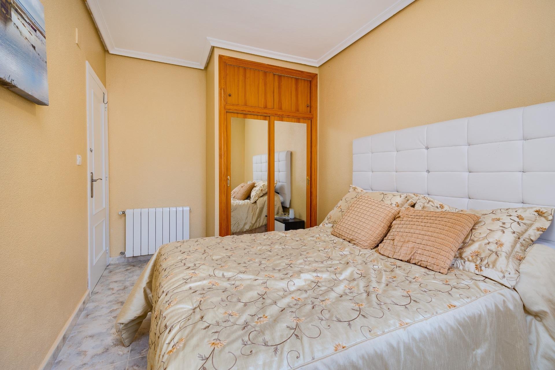 Wiederverkauf - Villa -
Orihuela Costa - Villamartín-las Filipinas