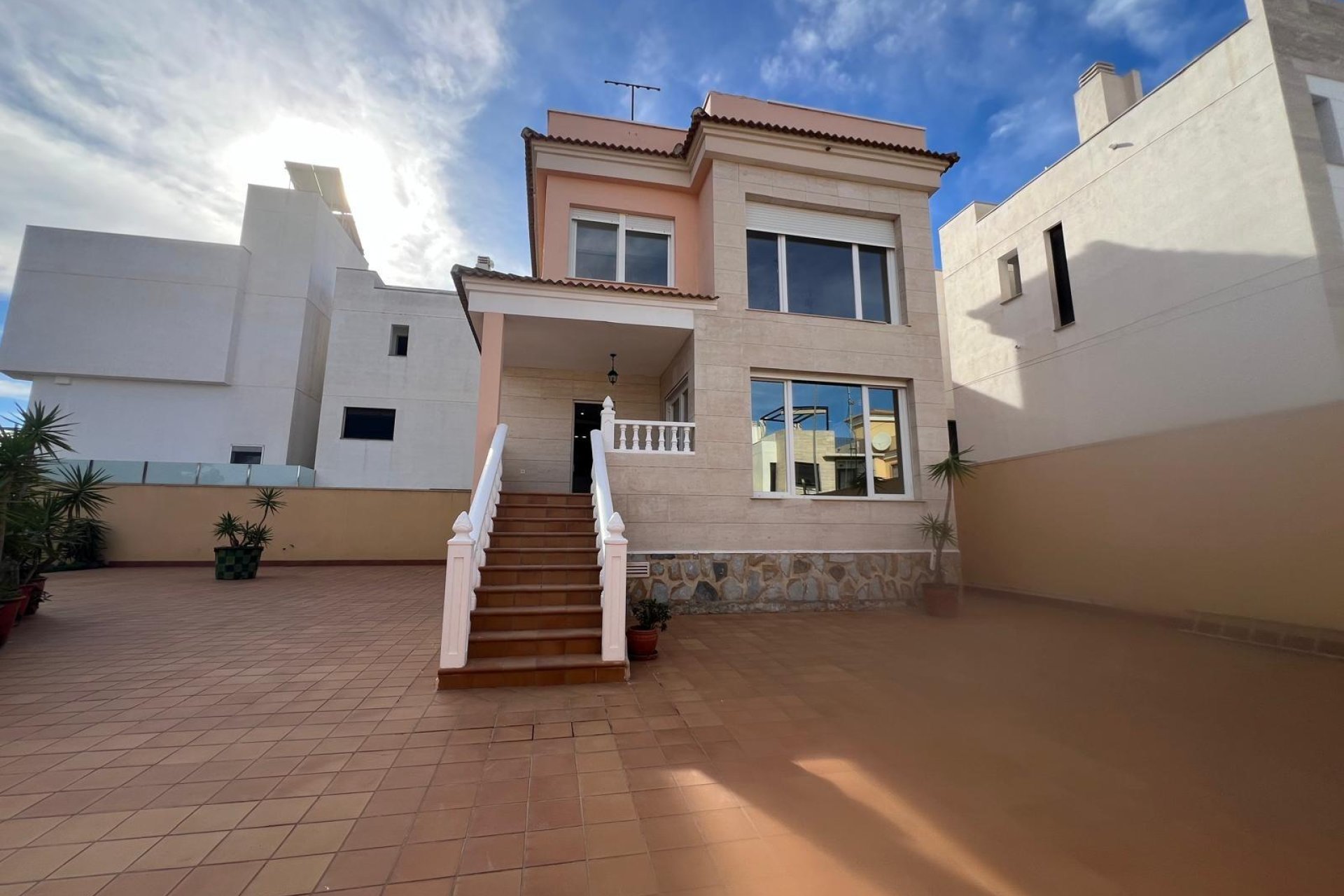 Wiederverkauf - Villa -
Orihuela Costa - Villamartín-las Filipinas
