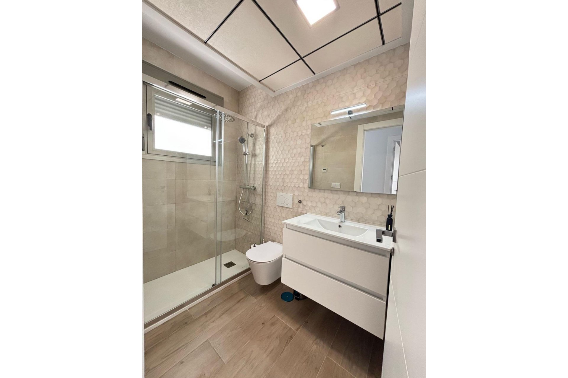 Wiederverkauf - Villa -
Orihuela Costa - Villamartín-las Filipinas