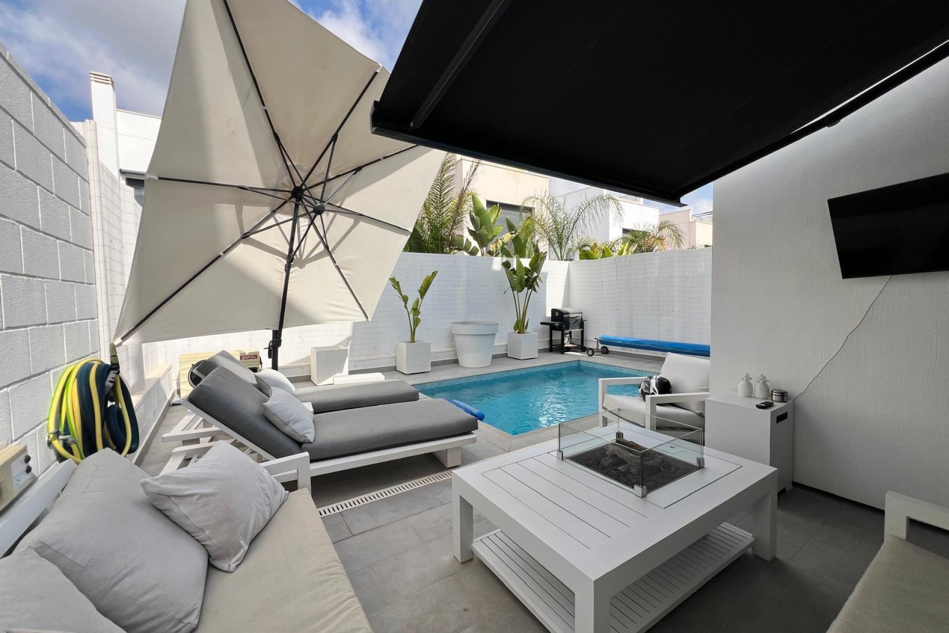 Wiederverkauf - Villa -
Orihuela Costa - Villamartín-las Filipinas