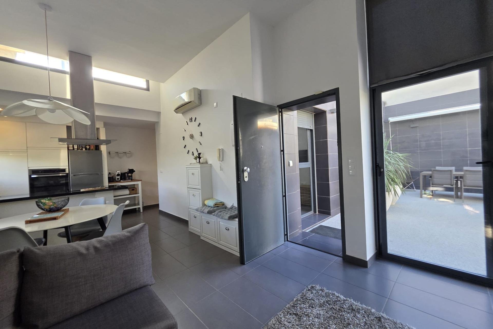 Wiederverkauf - Villa -
Orihuela Costa - Villamartín