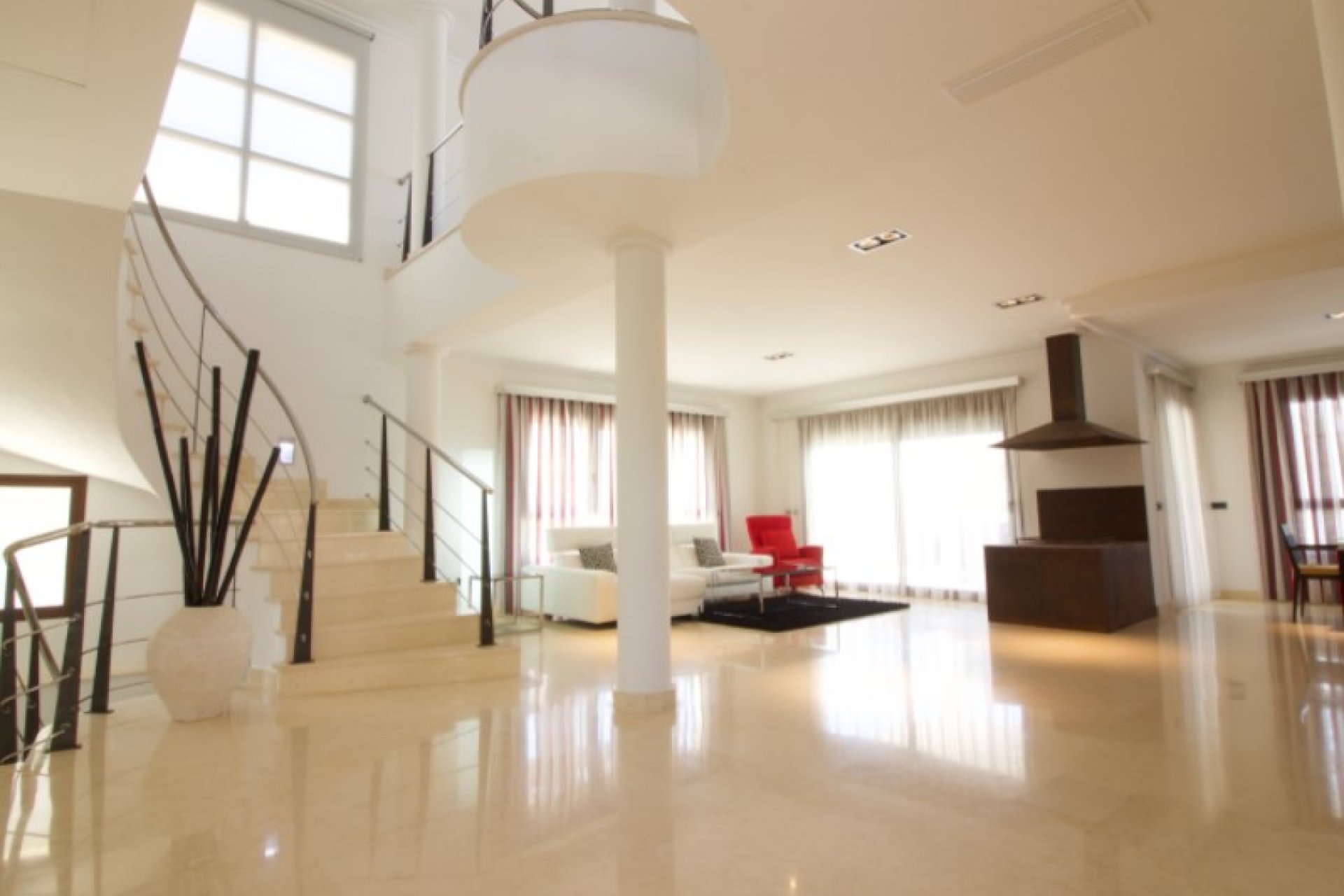 Wiederverkauf - Villa -
Orihuela - Inland