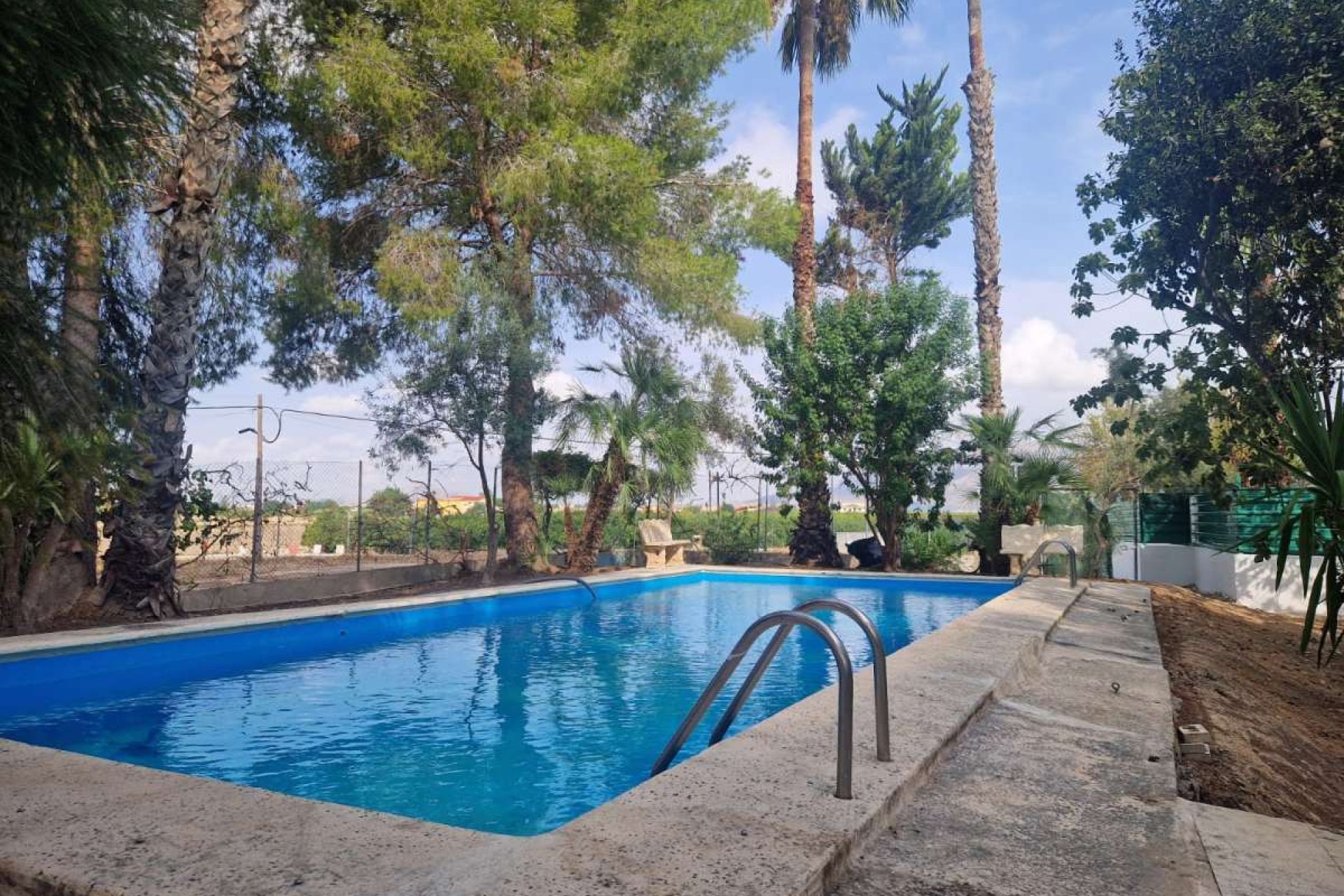 Wiederverkauf - Villa -
Orihuela - Inland