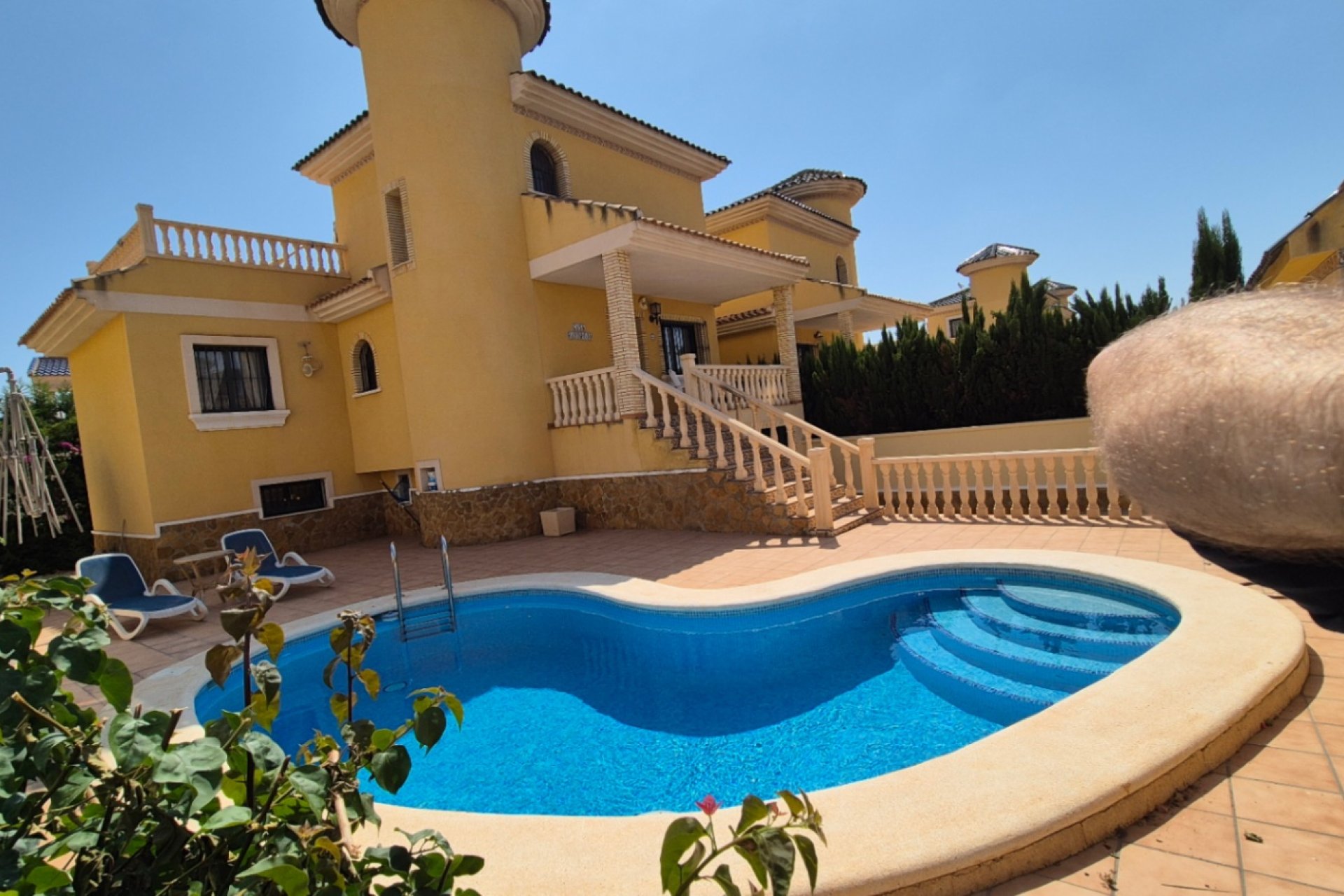 Wiederverkauf - Villa -
Orihuela - Inland