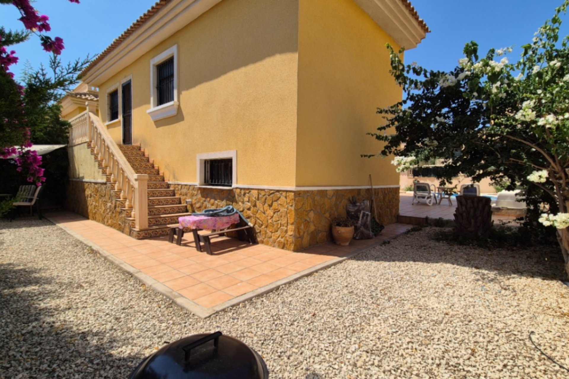 Wiederverkauf - Villa -
Orihuela - Inland