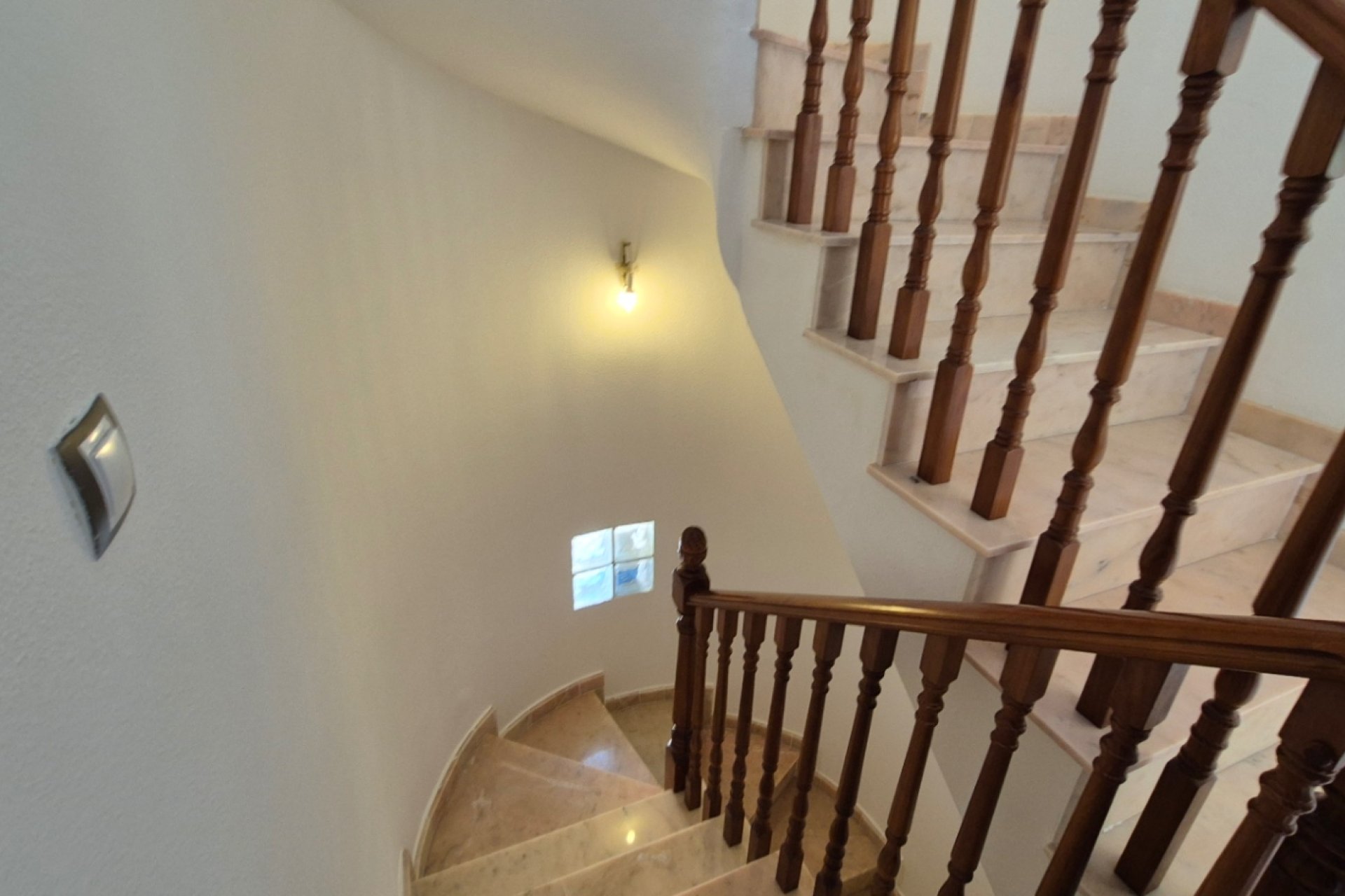 Wiederverkauf - Villa -
Orihuela - Inland