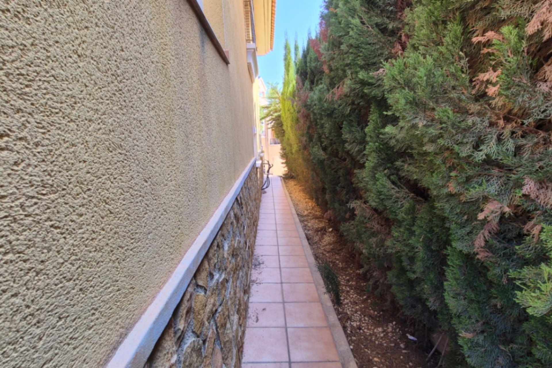 Wiederverkauf - Villa -
Orihuela - Inland