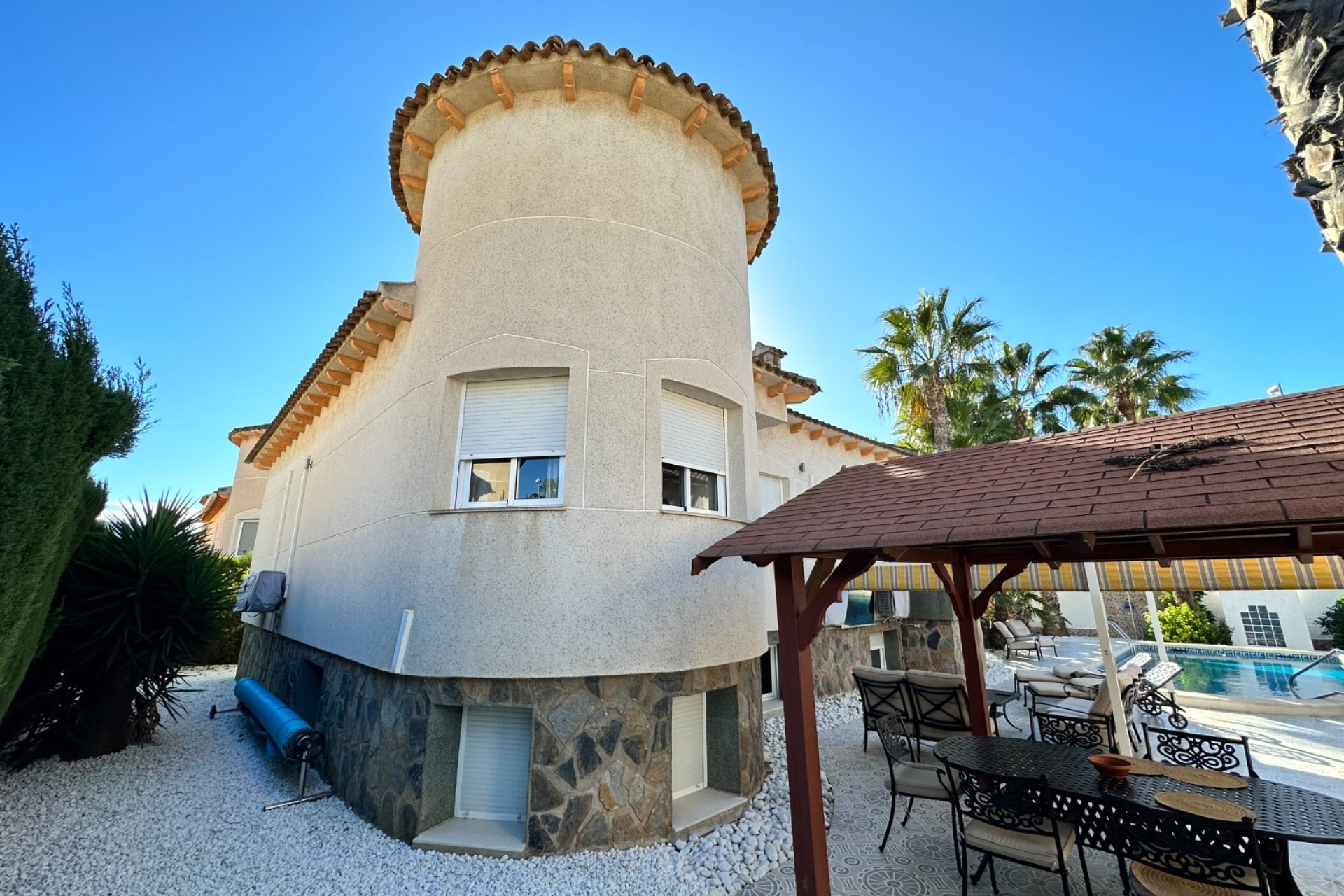 Wiederverkauf - Villa -
Orihuela - Inland