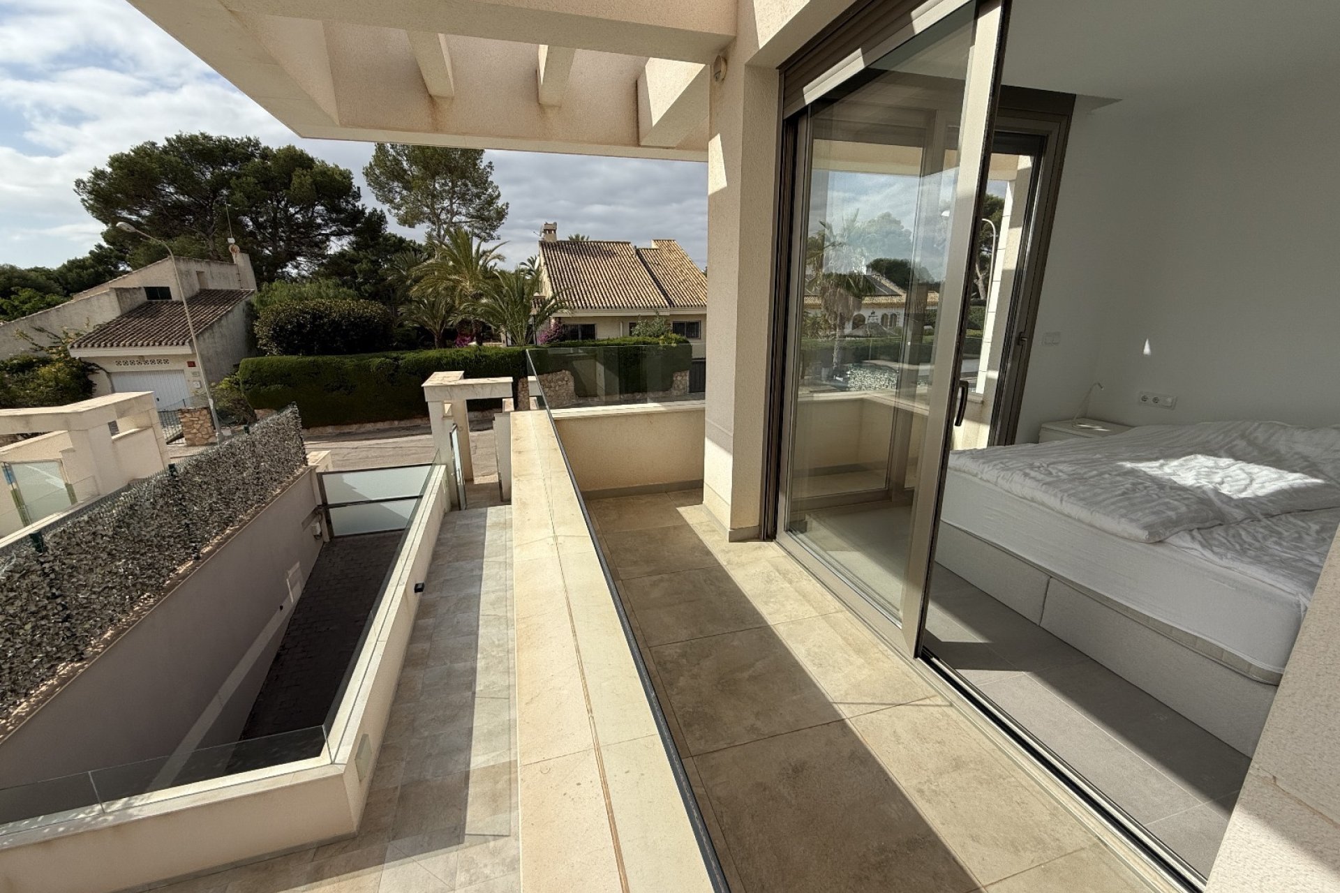 Wiederverkauf - Villa -
Orihuela - Inland