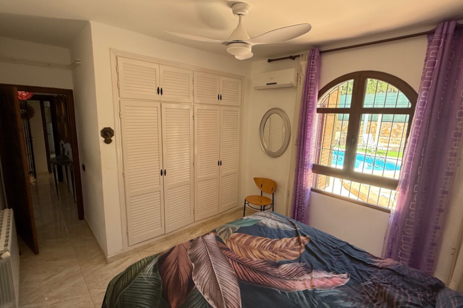 Wiederverkauf - Villa -
Orihuela - Inland