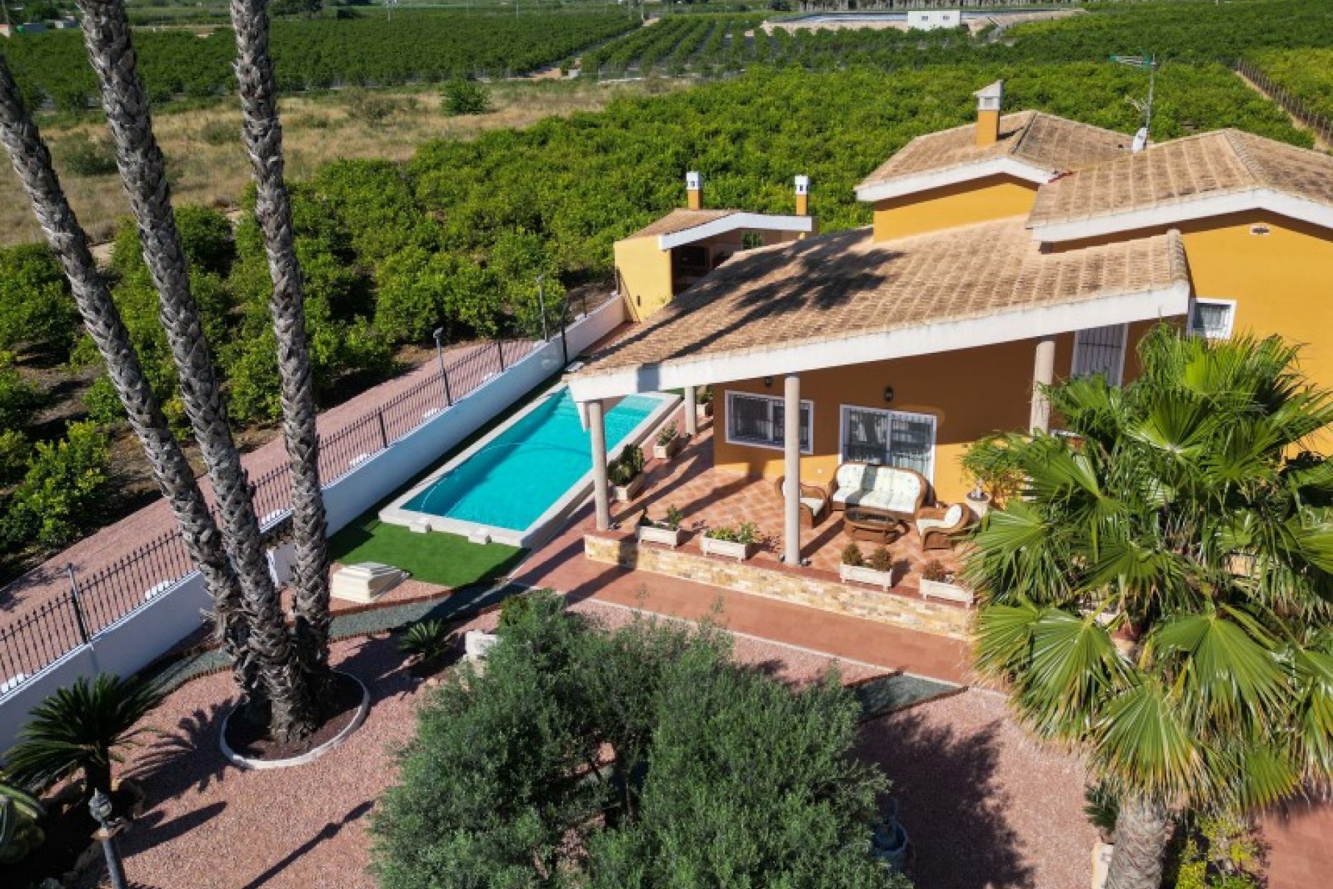 Wiederverkauf - Villa -
Orihuela - Inland
