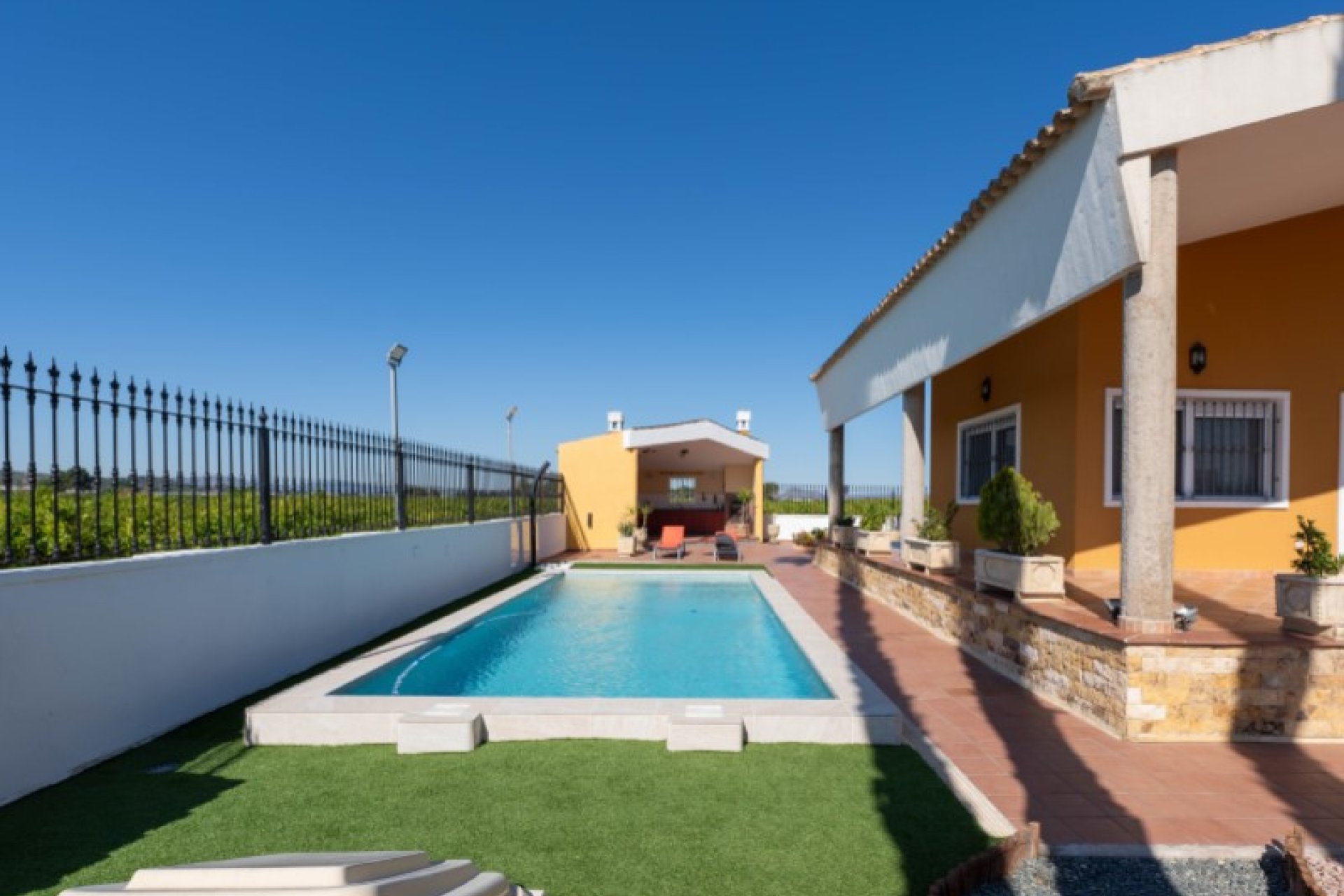 Wiederverkauf - Villa -
Orihuela - Inland