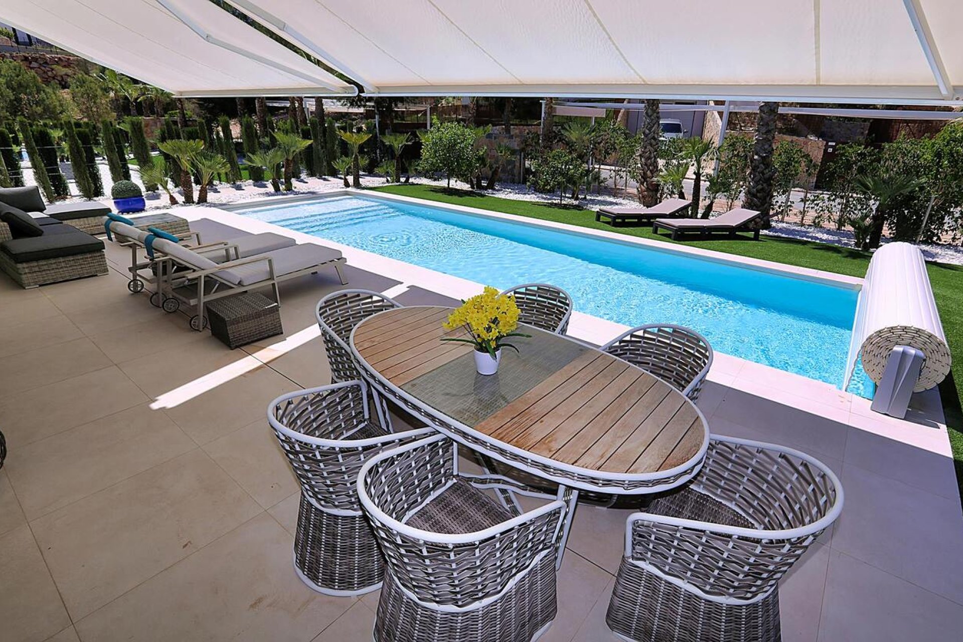 Wiederverkauf - Villa -
Orihuela - Las Colinas Golf