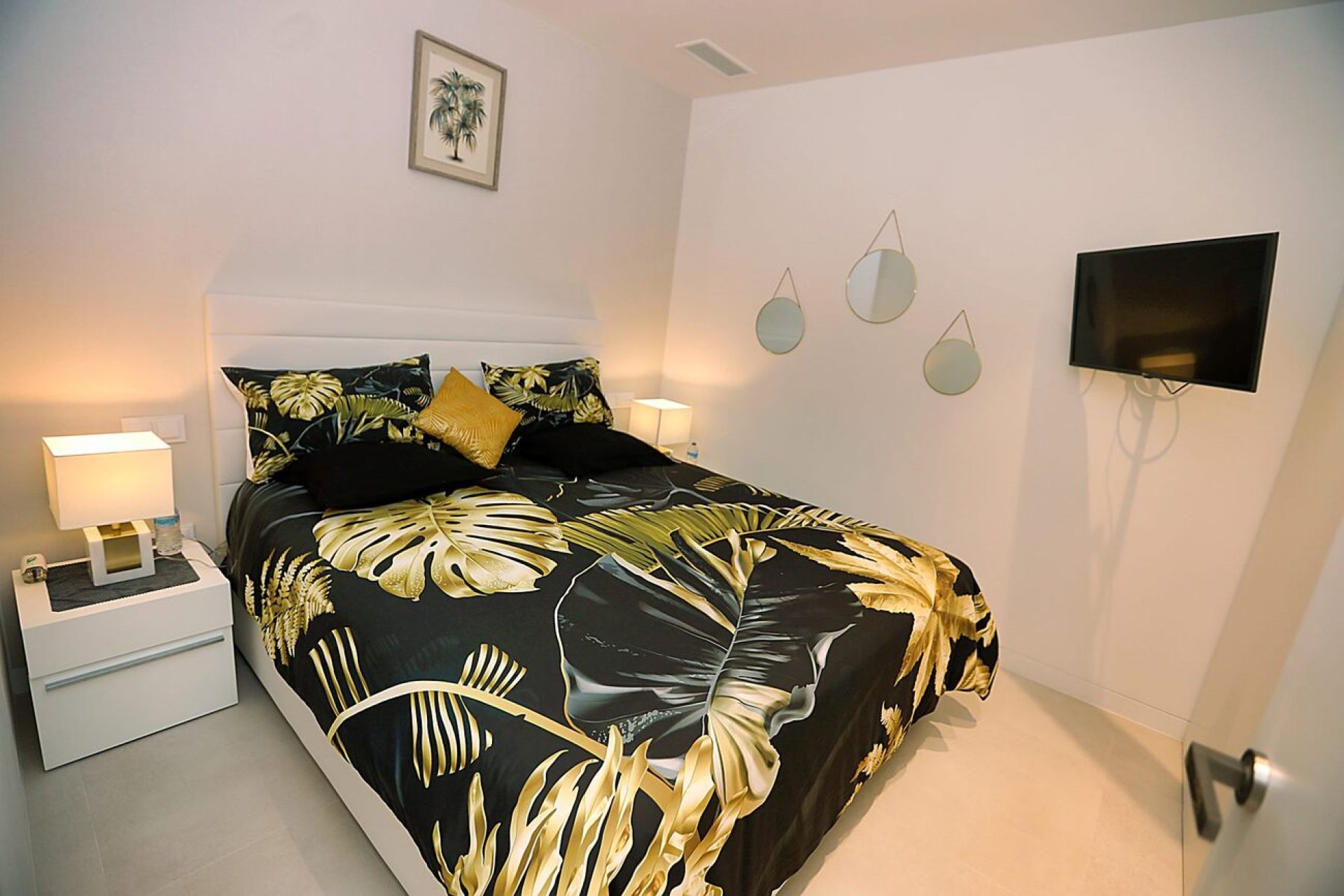 Wiederverkauf - Villa -
Orihuela - Las Colinas Golf