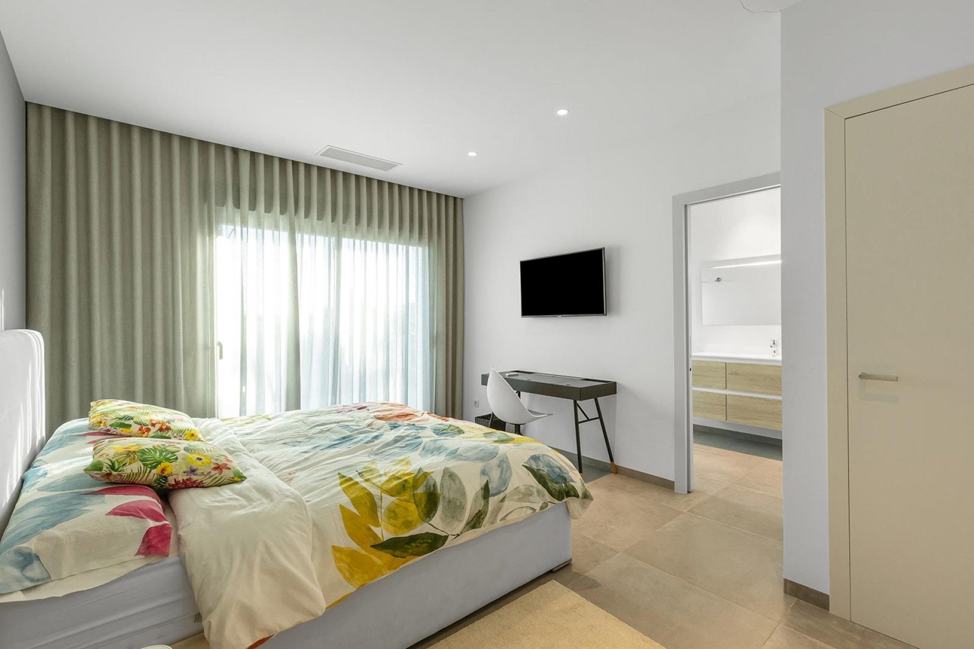 Wiederverkauf - Villa -
Orihuela - Las Colinas Golf