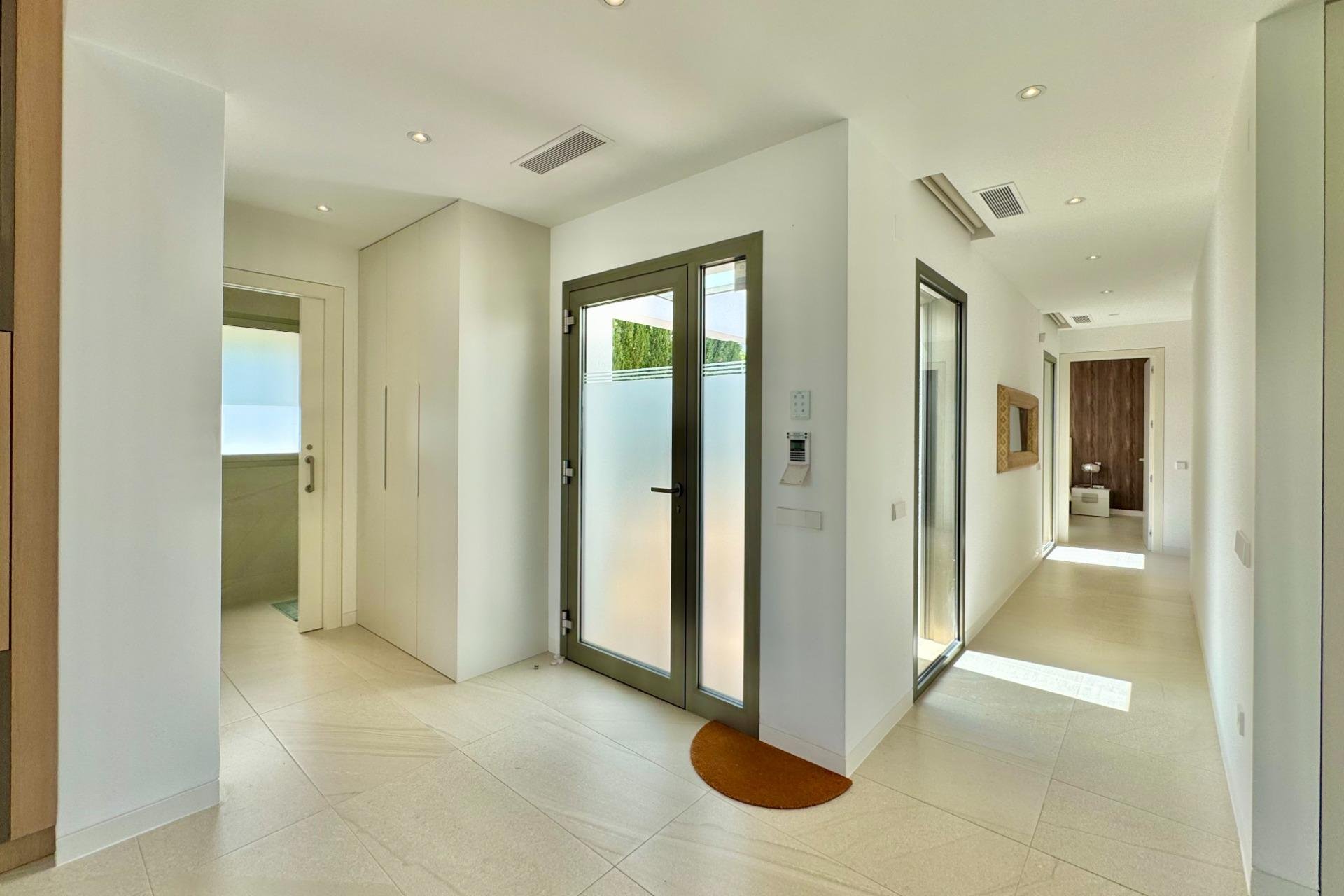 Wiederverkauf - Villa -
Orihuela - Las Colinas Golf