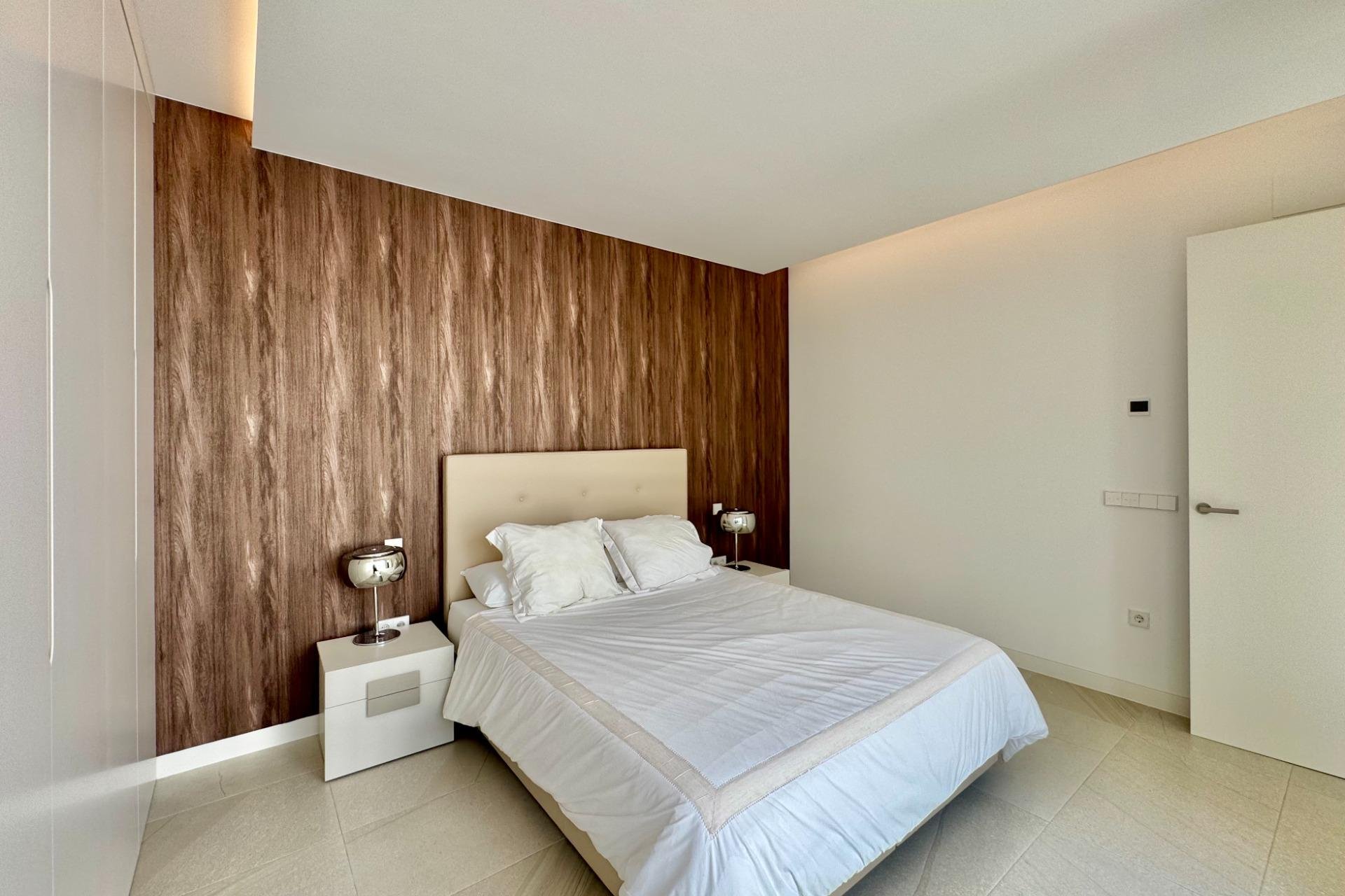Wiederverkauf - Villa -
Orihuela - Las Colinas Golf
