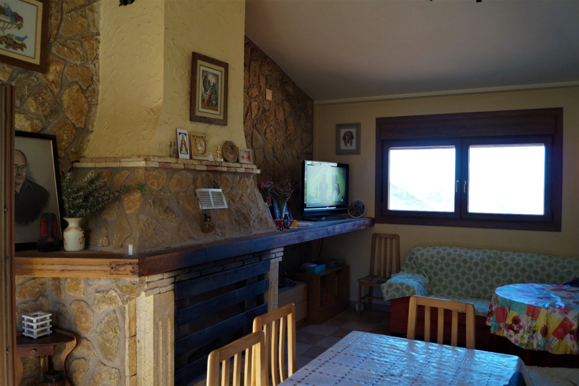 Wiederverkauf - Villa -
Petrer - Inland