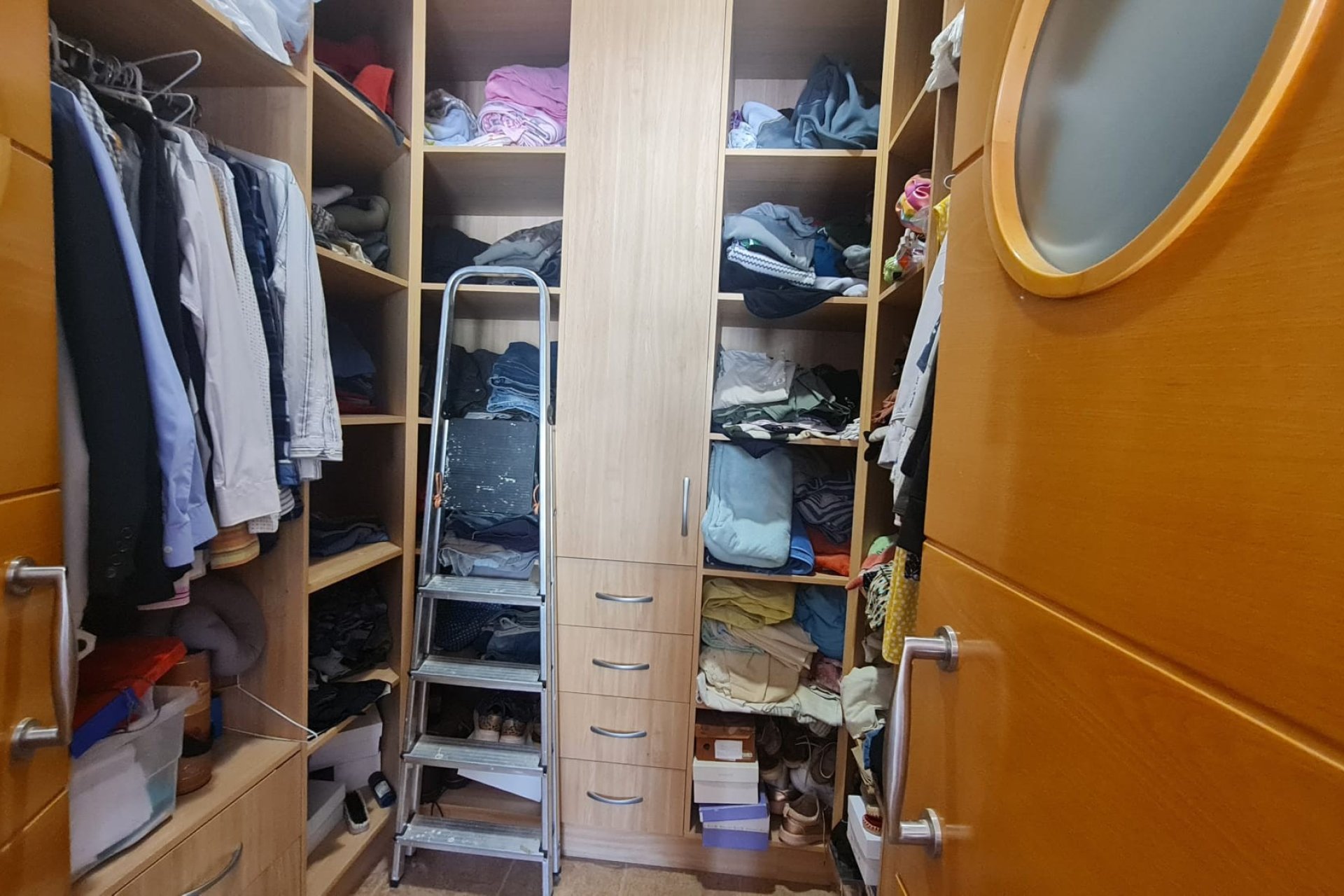 Wiederverkauf - Villa -
Petrer - Inland