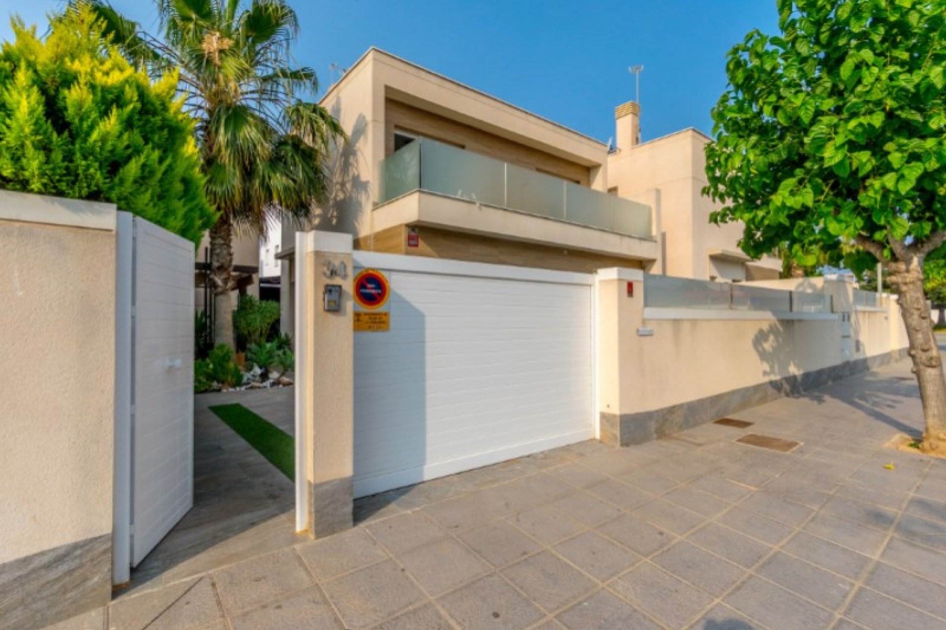 Wiederverkauf - Villa -
Pilar de la Horadada - Costa Blanca