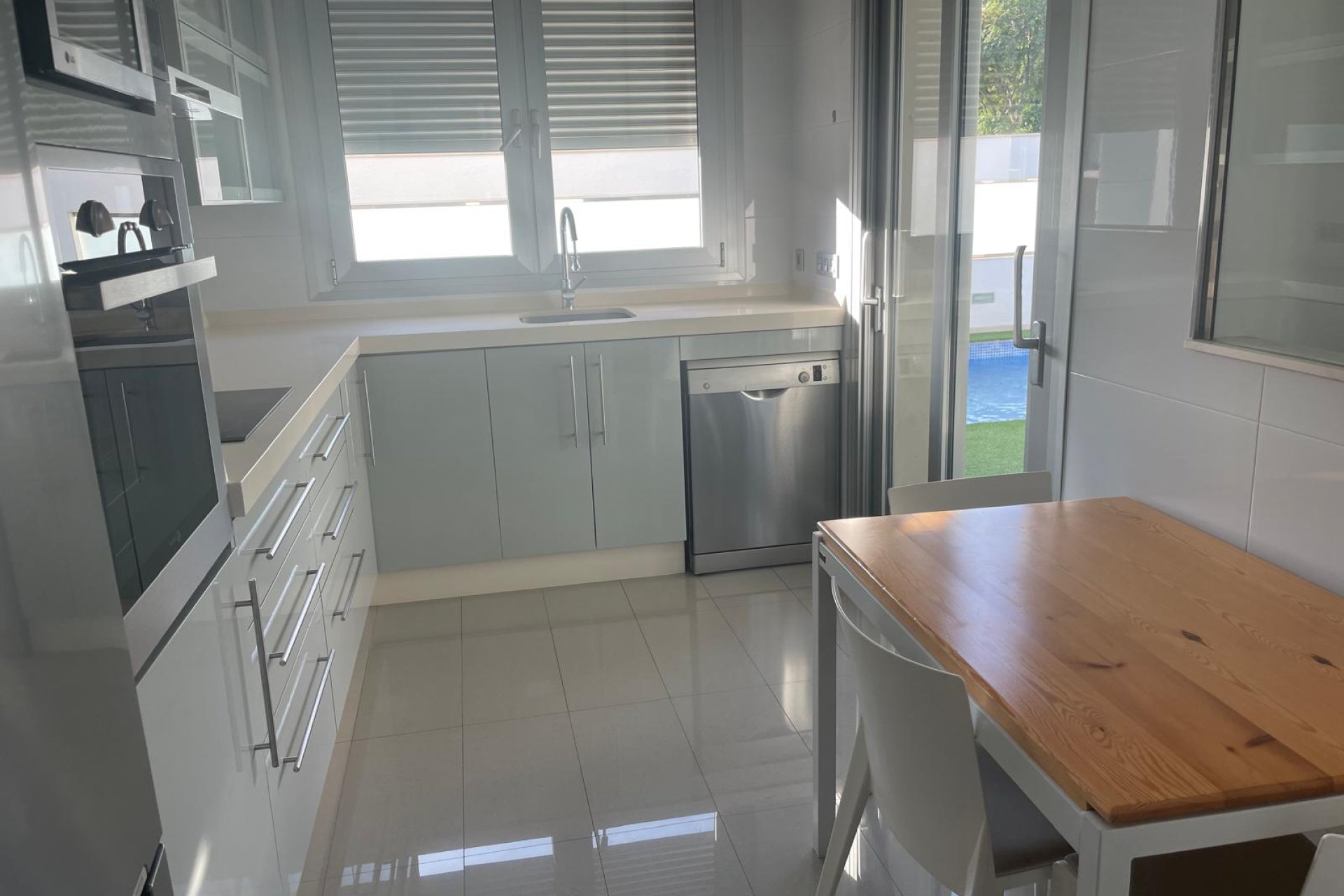 Wiederverkauf - Villa -
Pilar de la Horadada - Costa Blanca