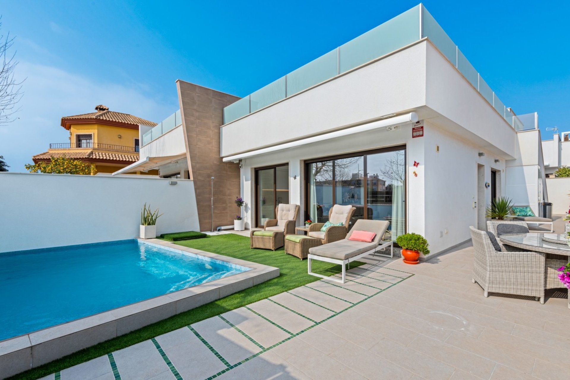 Wiederverkauf - Villa -
Pilar de la Horadada - Costa Blanca