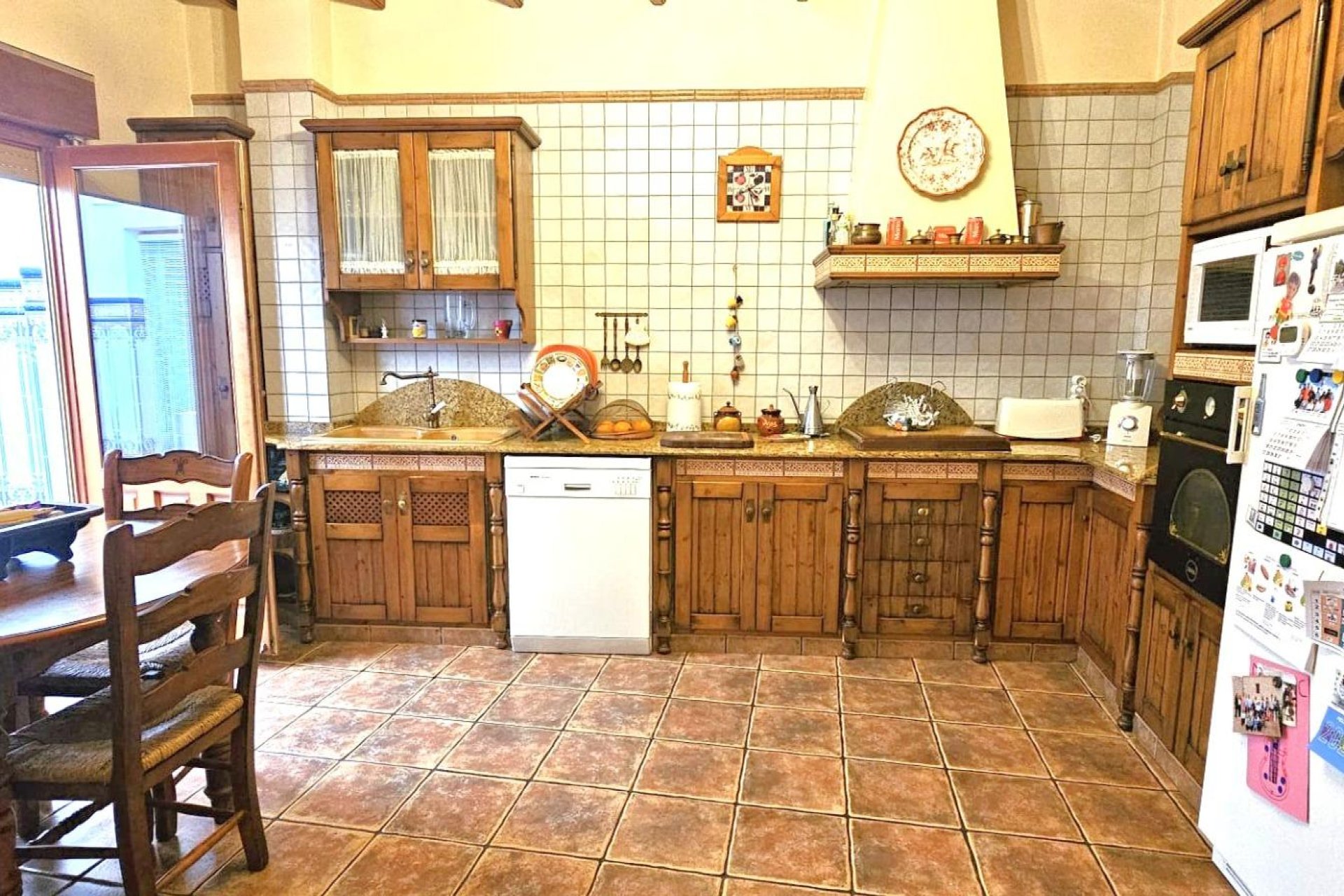 Wiederverkauf - Villa -
Pinoso - Centro