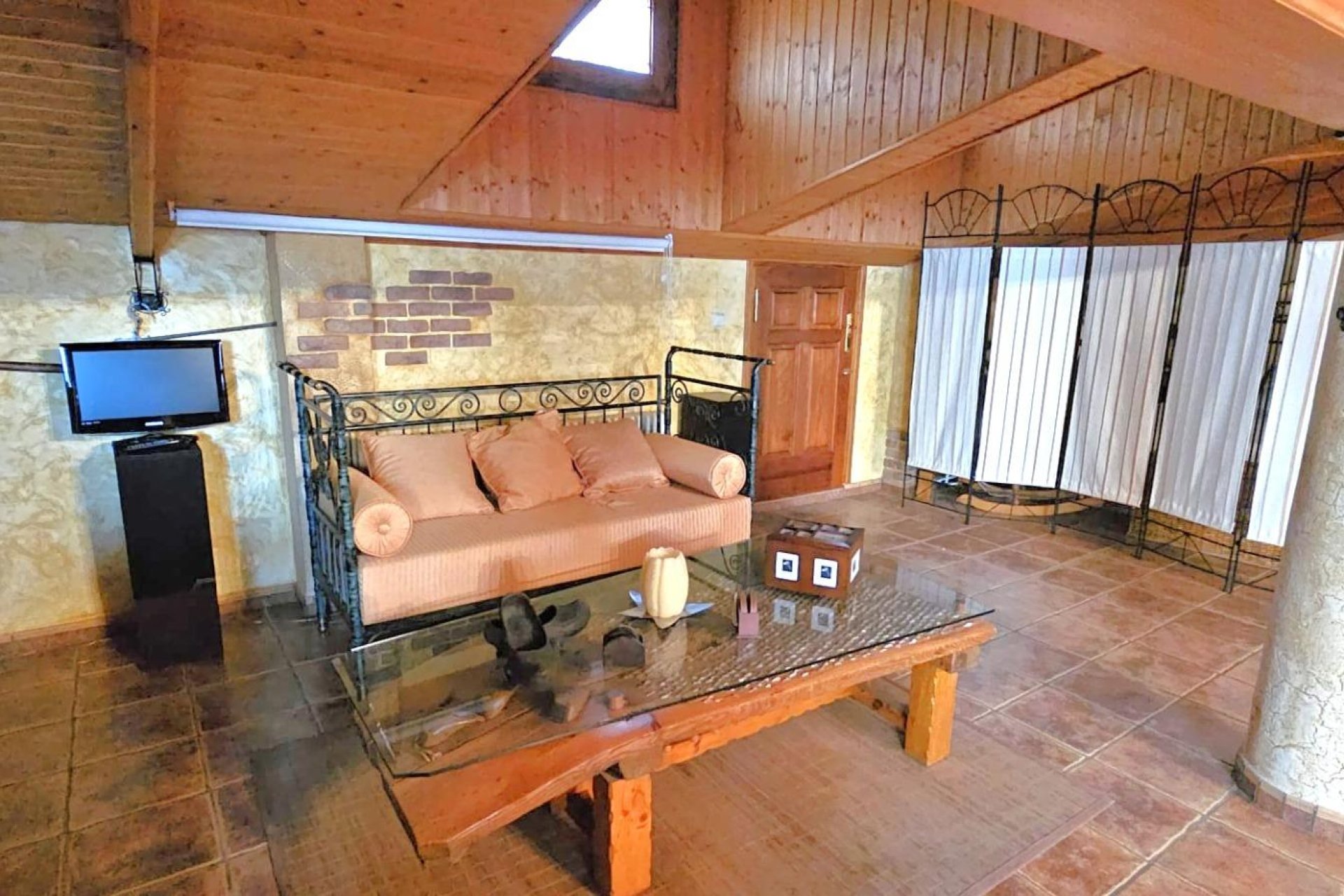 Wiederverkauf - Villa -
Pinoso - Centro