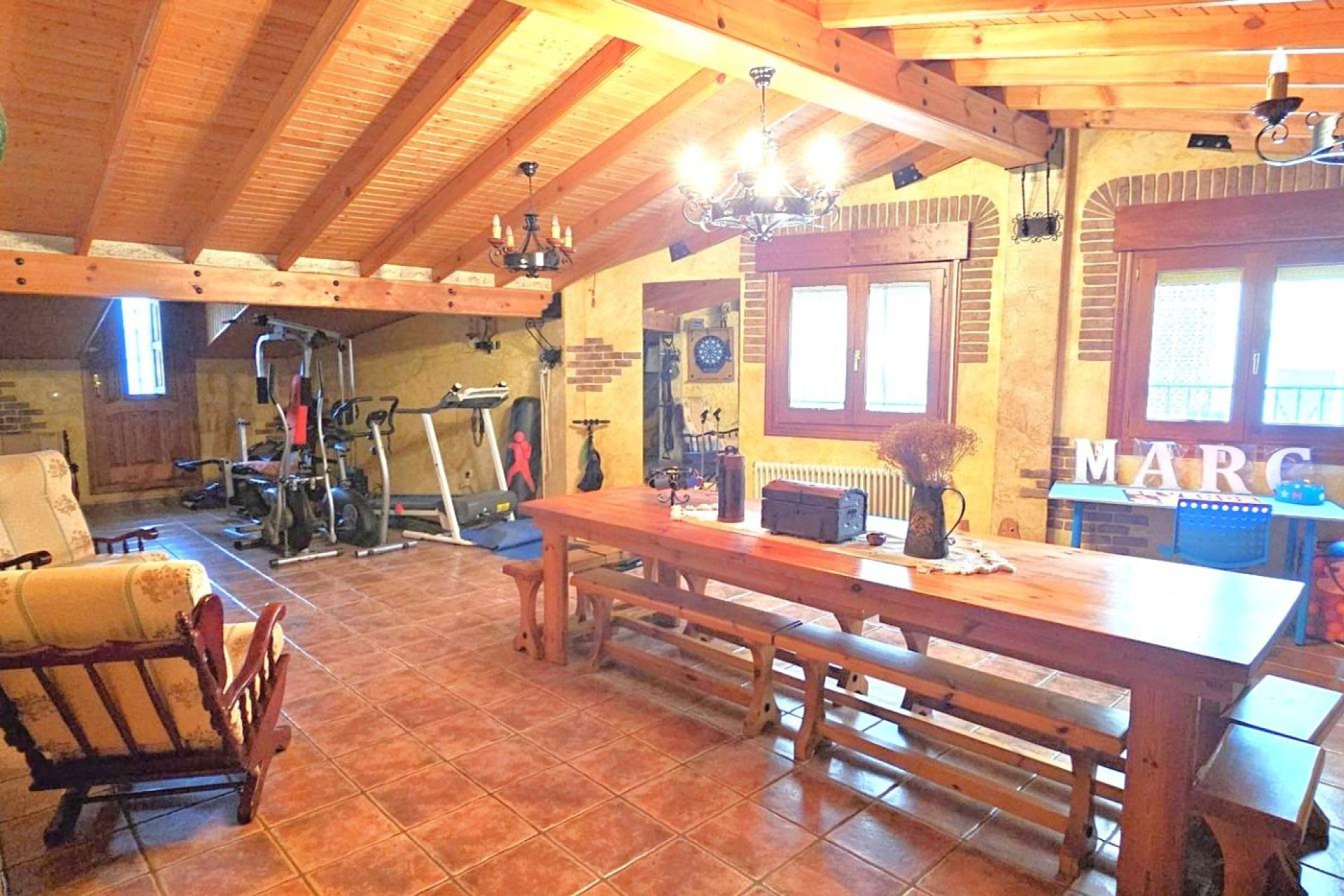 Wiederverkauf - Villa -
Pinoso - Centro