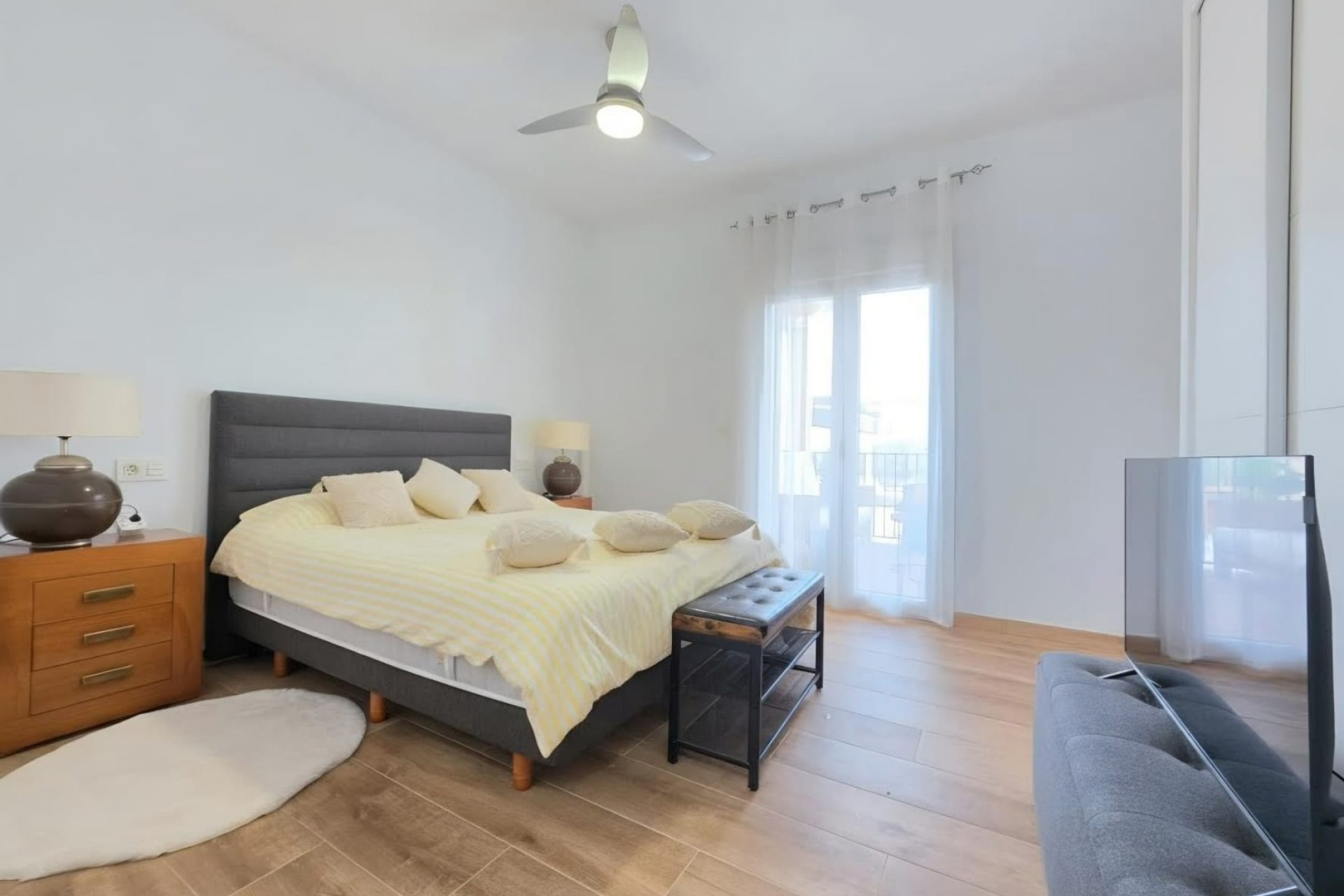 Wiederverkauf - Villa -
Pinoso - Inland