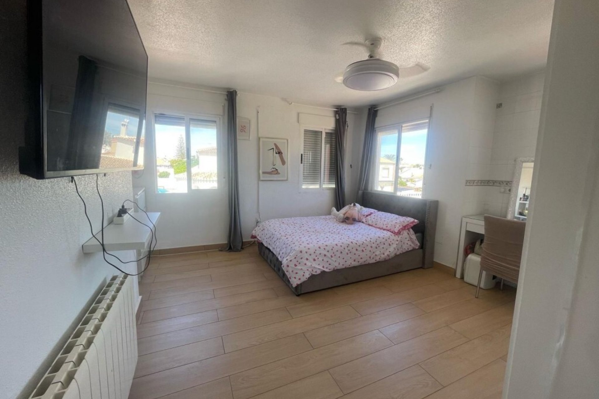 Wiederverkauf - Villa -
Playa Flamenca - Costa Blanca