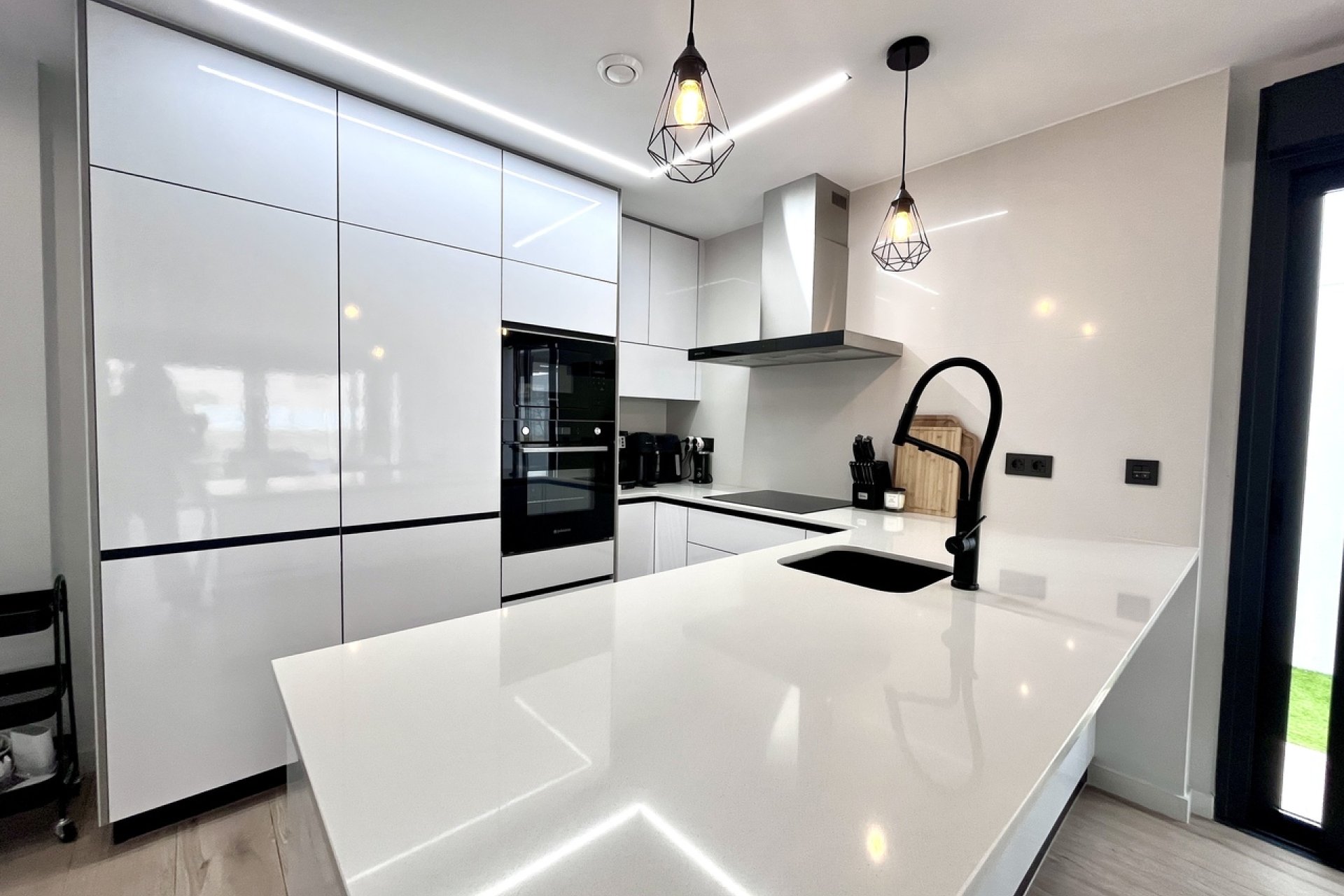 Wiederverkauf - Villa -
Playa Flamenca - Costa Blanca