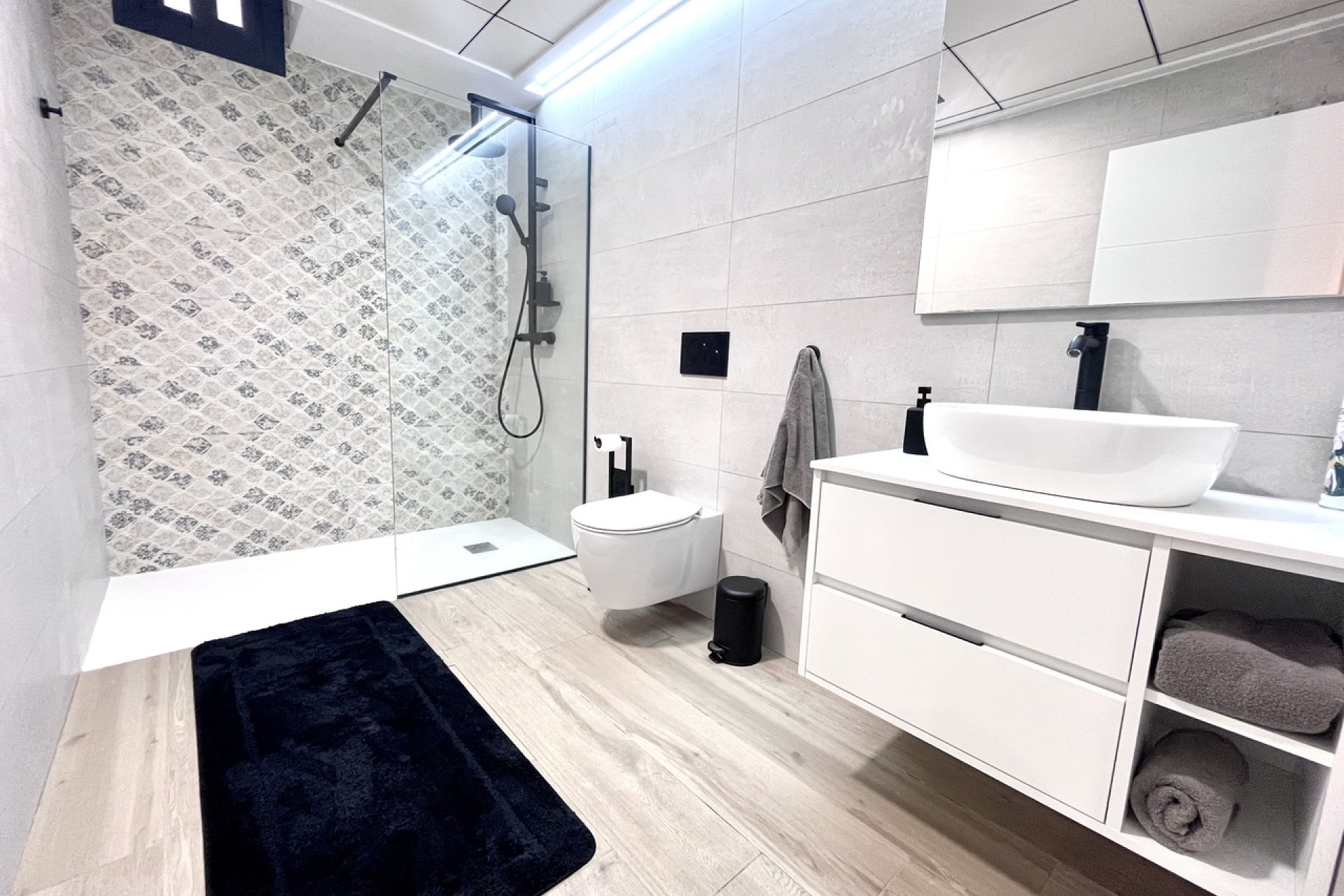 Wiederverkauf - Villa -
Playa Flamenca - Costa Blanca