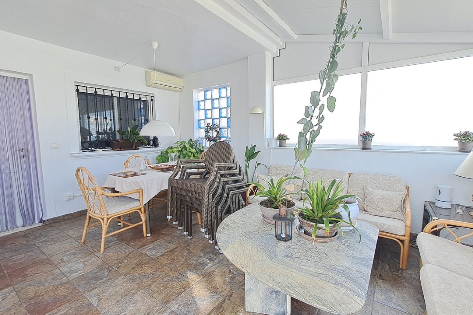 Wiederverkauf - Villa -
Punta Prima - Costa Blanca