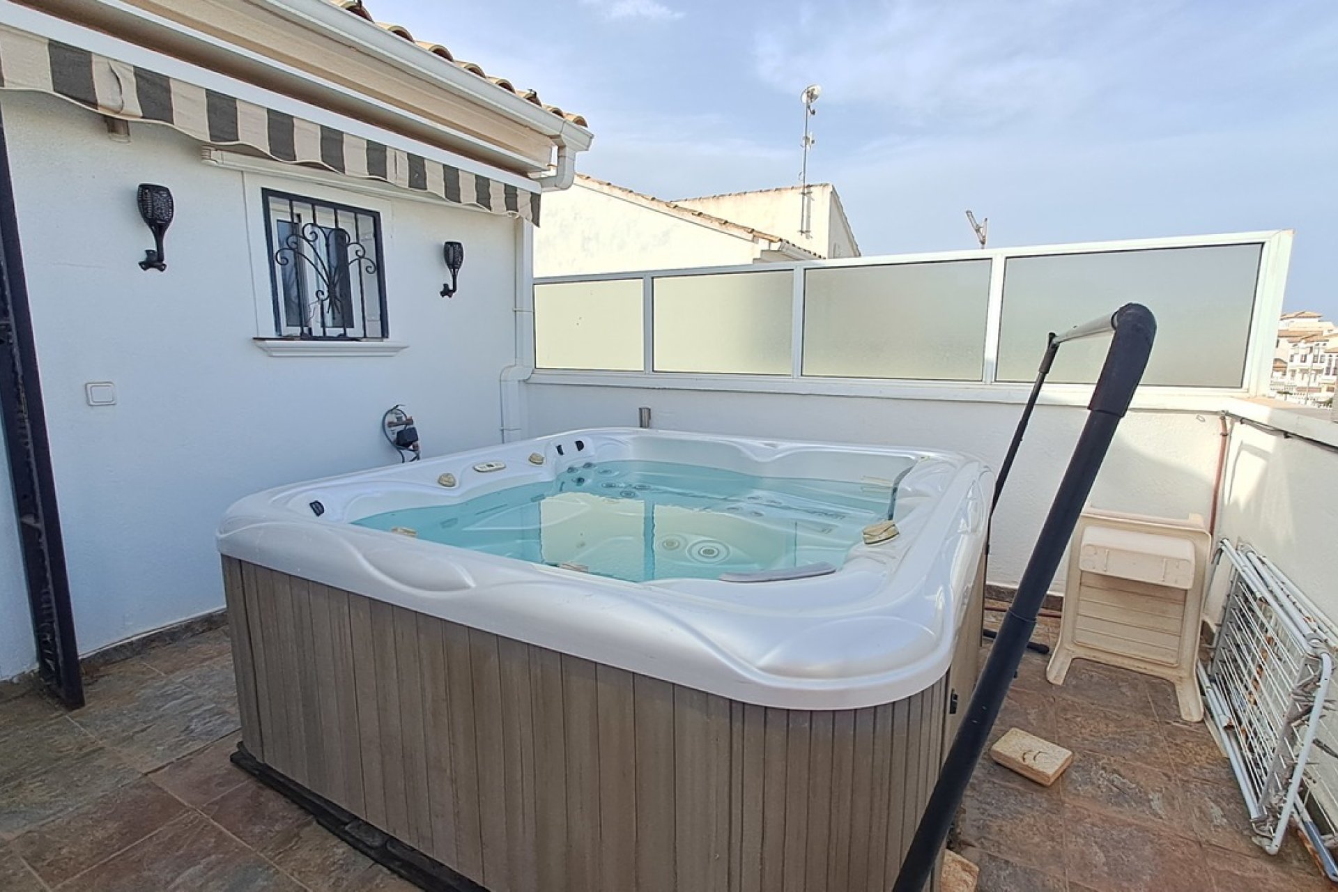 Wiederverkauf - Villa -
Punta Prima - Costa Blanca