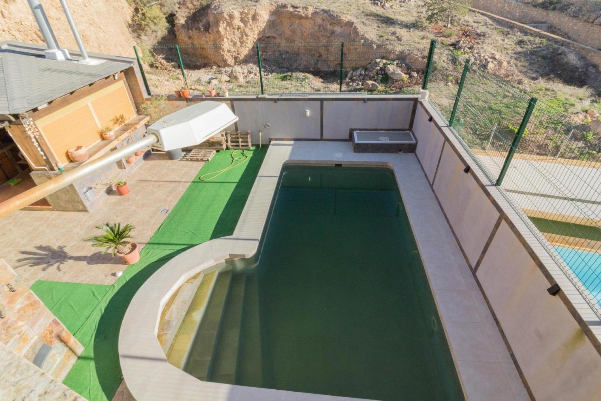 Wiederverkauf - Villa -
Redován - Comunidad Valenciana