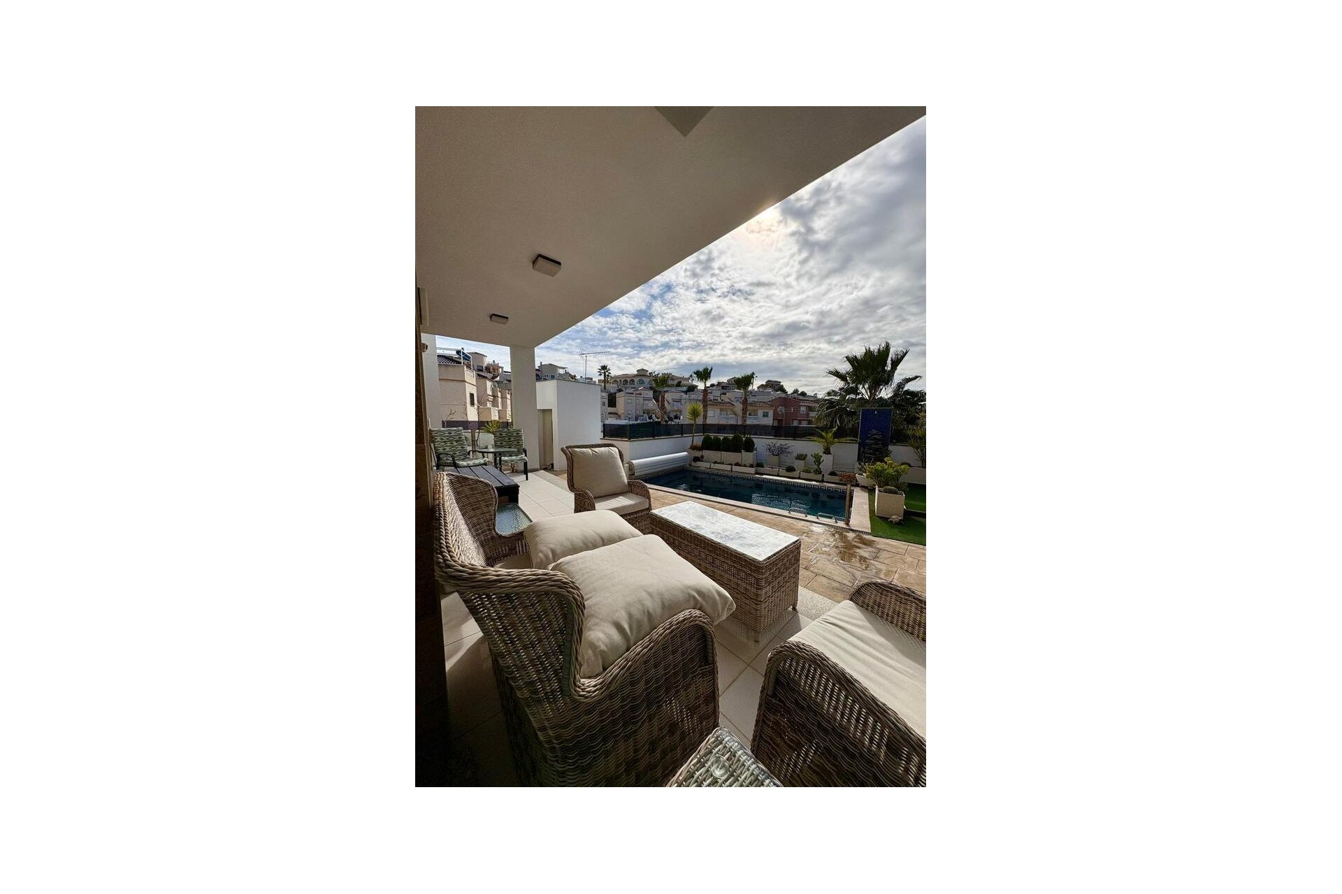 Wiederverkauf - Villa -
Rojales - Costa Blanca