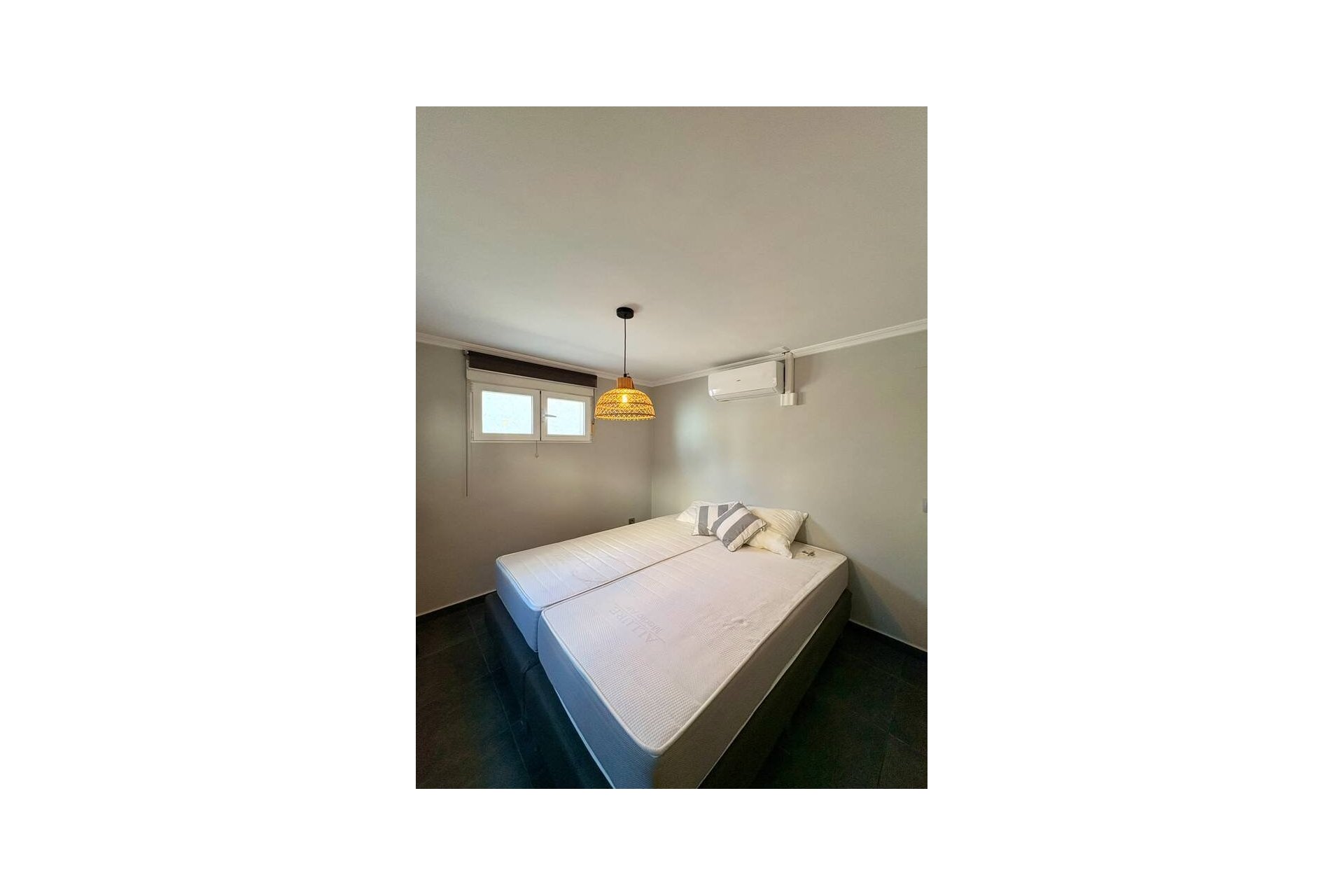 Wiederverkauf - Villa -
Rojales - Costa Blanca