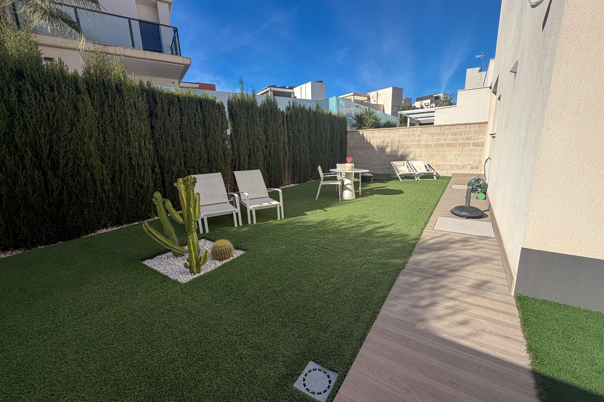 Wiederverkauf - Villa -
San Miguel de Salinas - Bellavista