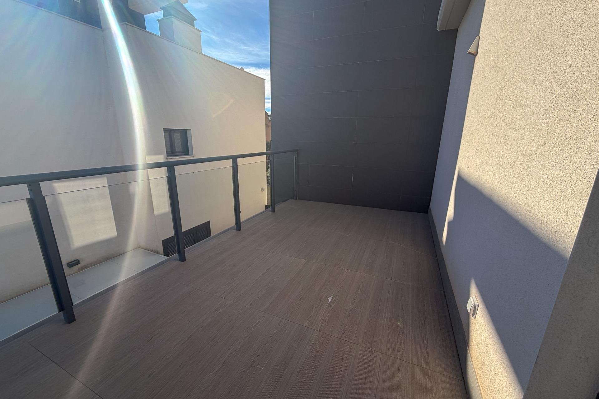 Wiederverkauf - Villa -
San Miguel de Salinas - Bellavista