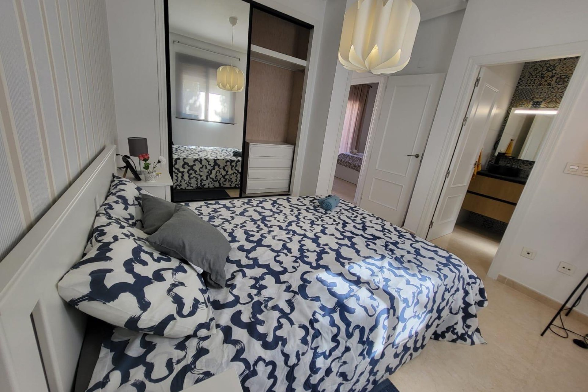 Wiederverkauf - Villa -
San Miguel de Salinas - Cerro Del Sol