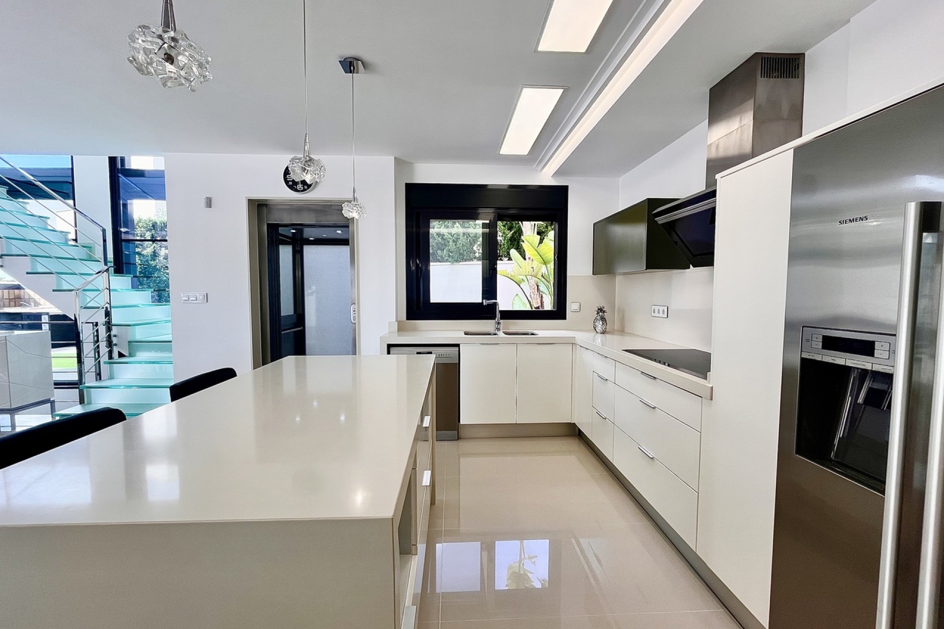 Wiederverkauf - Villa -
San Miguel de Salinas - Inland