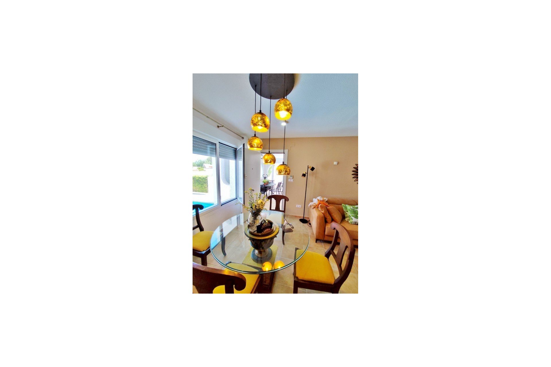 Wiederverkauf - Villa -
San Miguel de Salinas - Inland