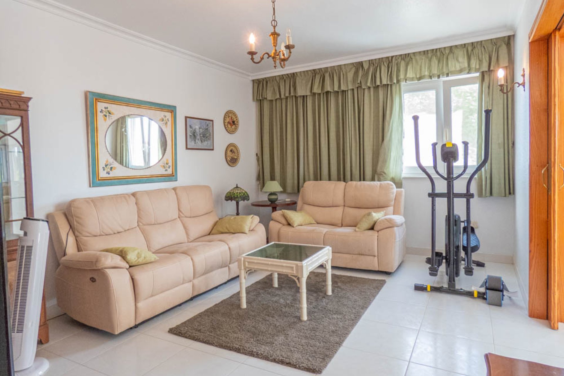 Wiederverkauf - Villa -
San Miguel de Salinas - Inland