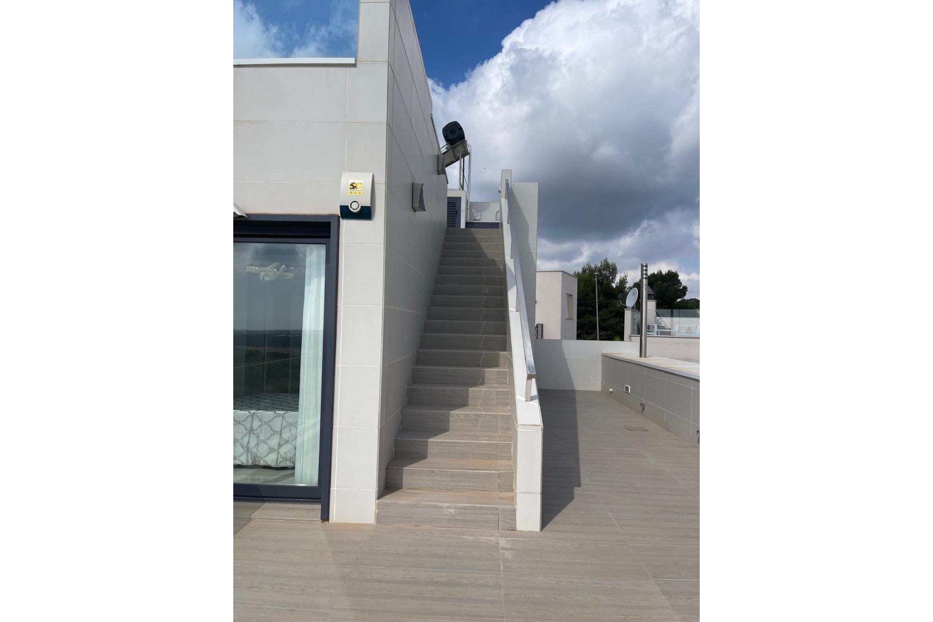 Wiederverkauf - Villa -
San Miguel de Salinas - Inland