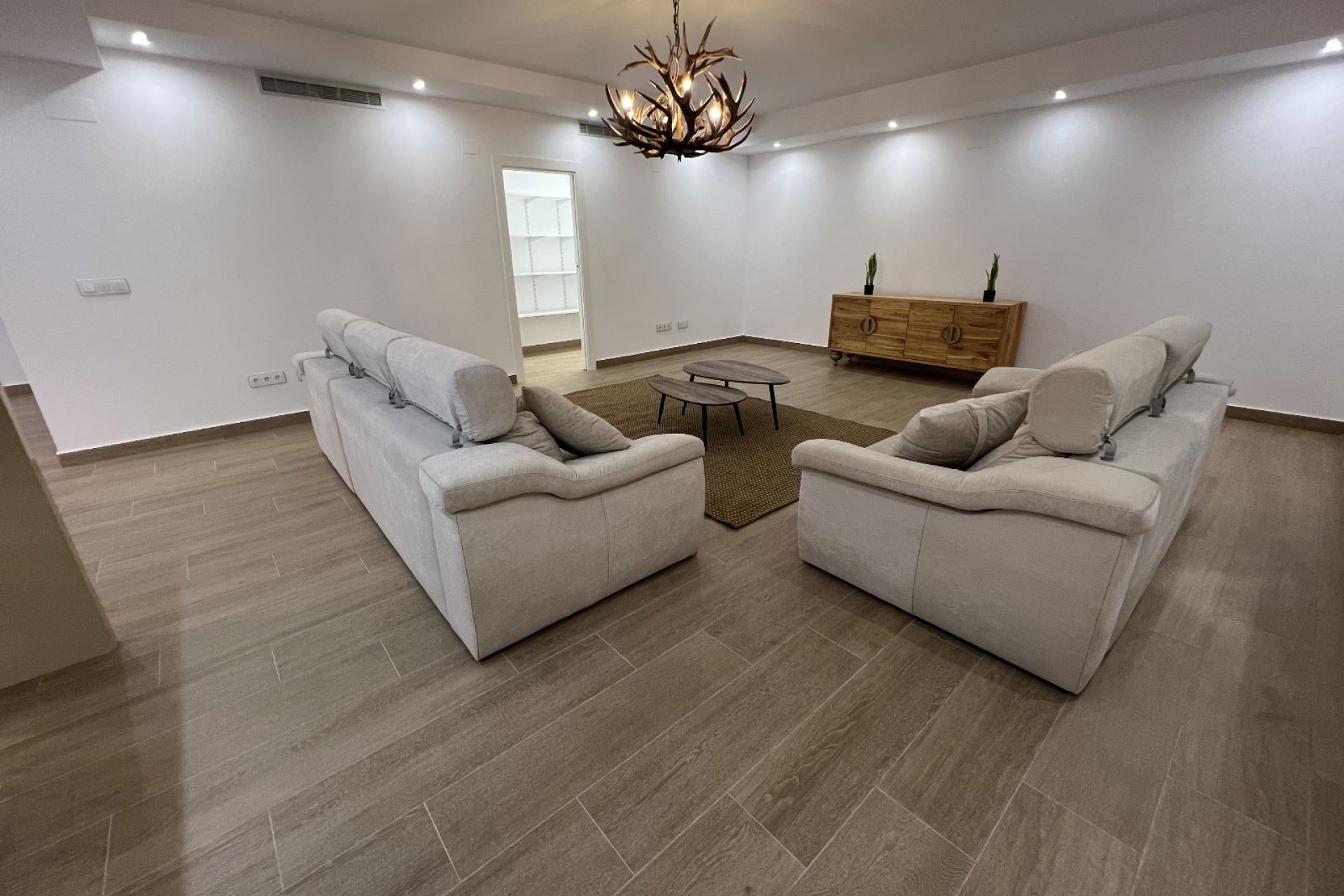 Wiederverkauf - Villa -
San Miguel de Salinas - Inland